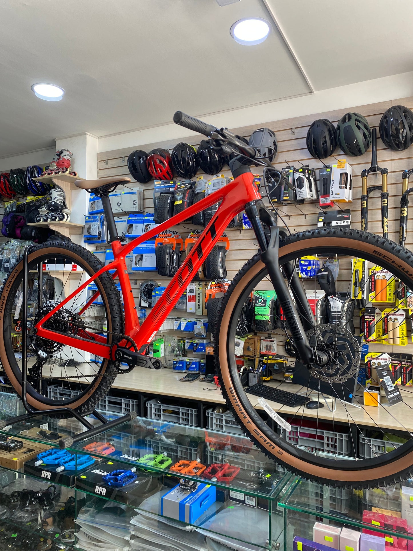 BICICLETA SCOTT SCALE 940 2024 CARBONO