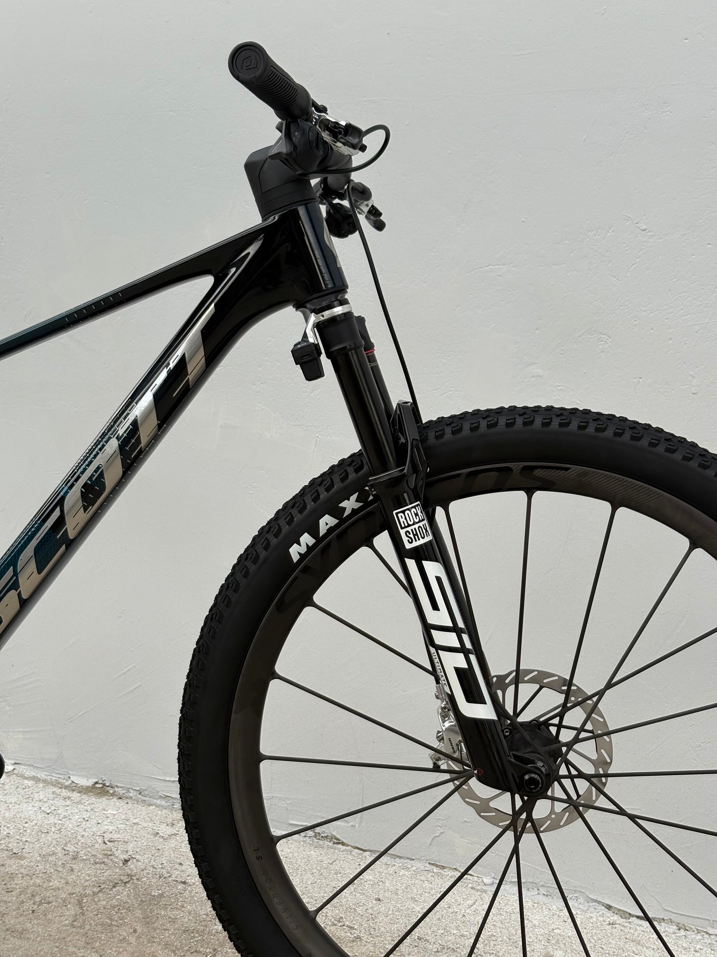 BICICLETA SCOTT SPARK RC SL 2025