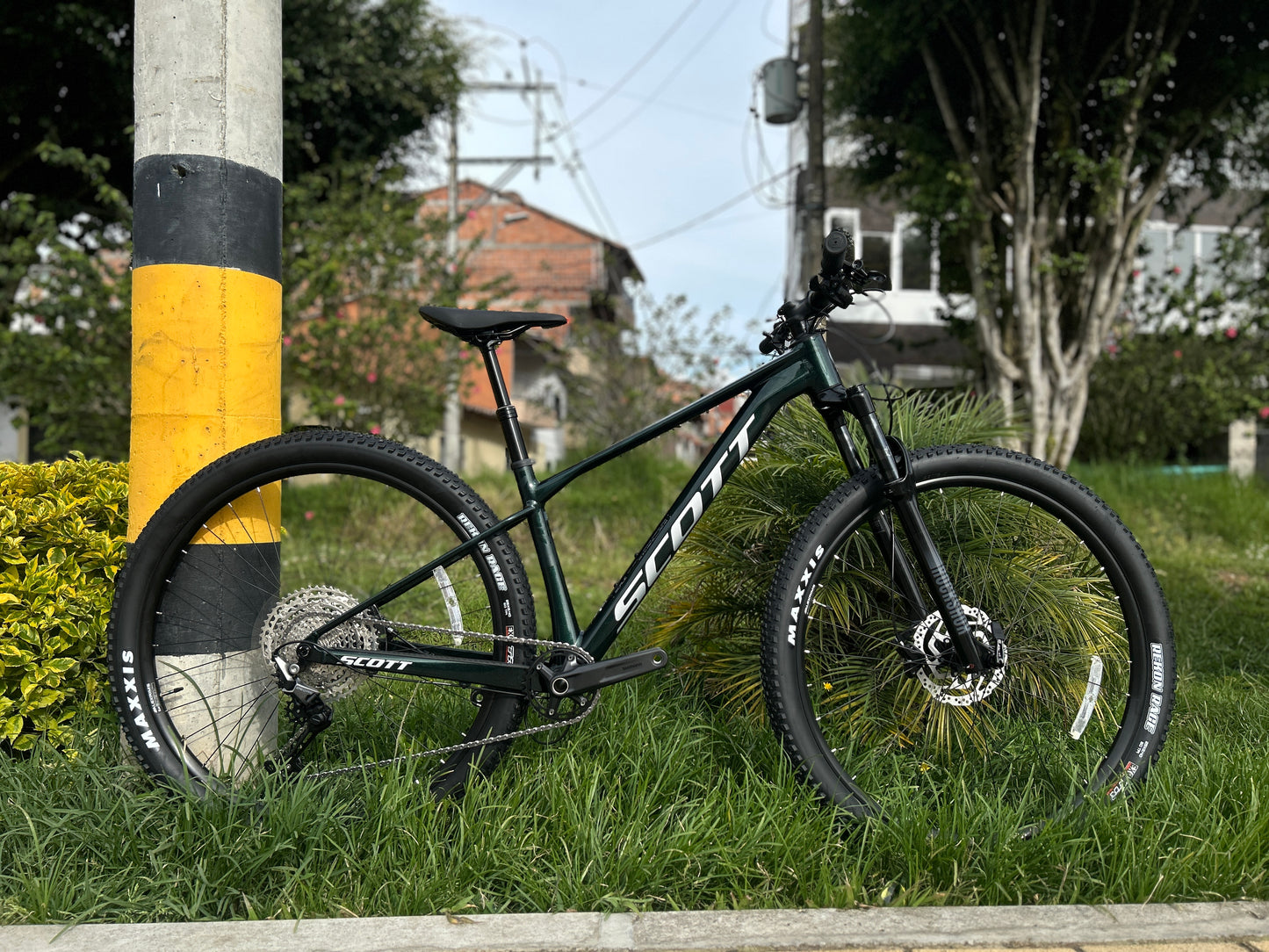 BICICLETA SCOTT SCALE 935 2026 CARBONO