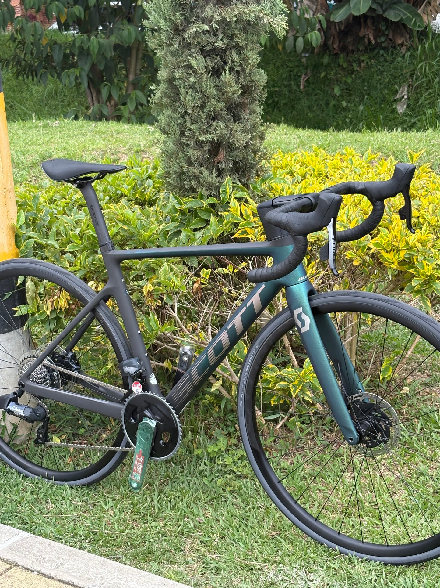 BICICLETA SCOTT ADDICT RC 20 AXS 2024 CARBONO 12 VEL