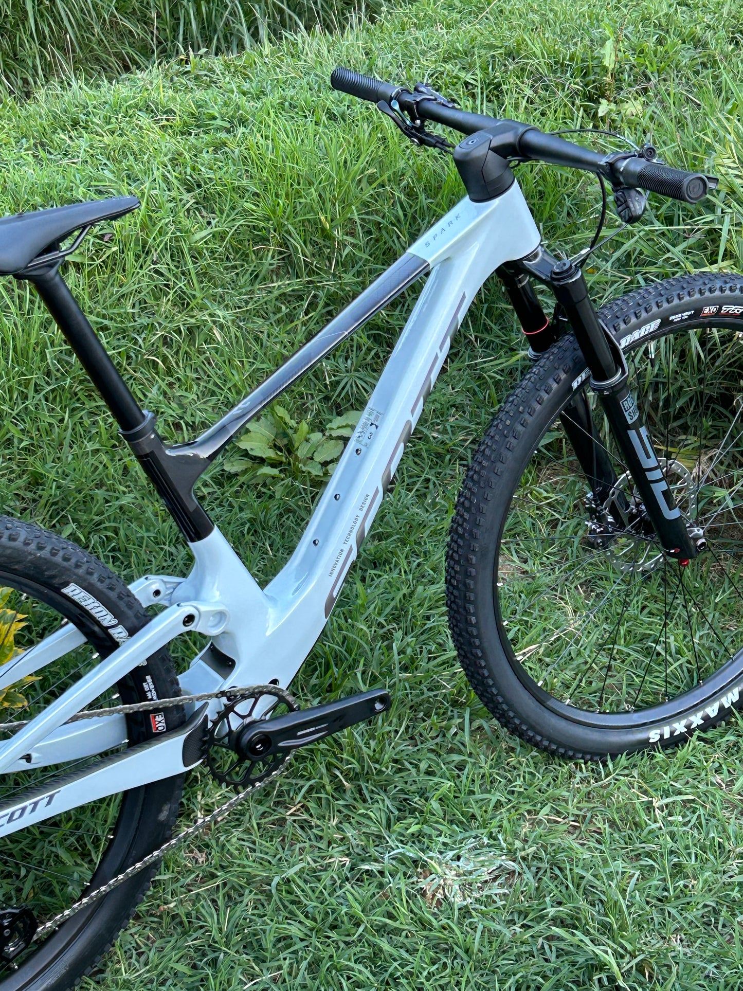 BICICLETA SCOTT SPARK RC TEAM 2025