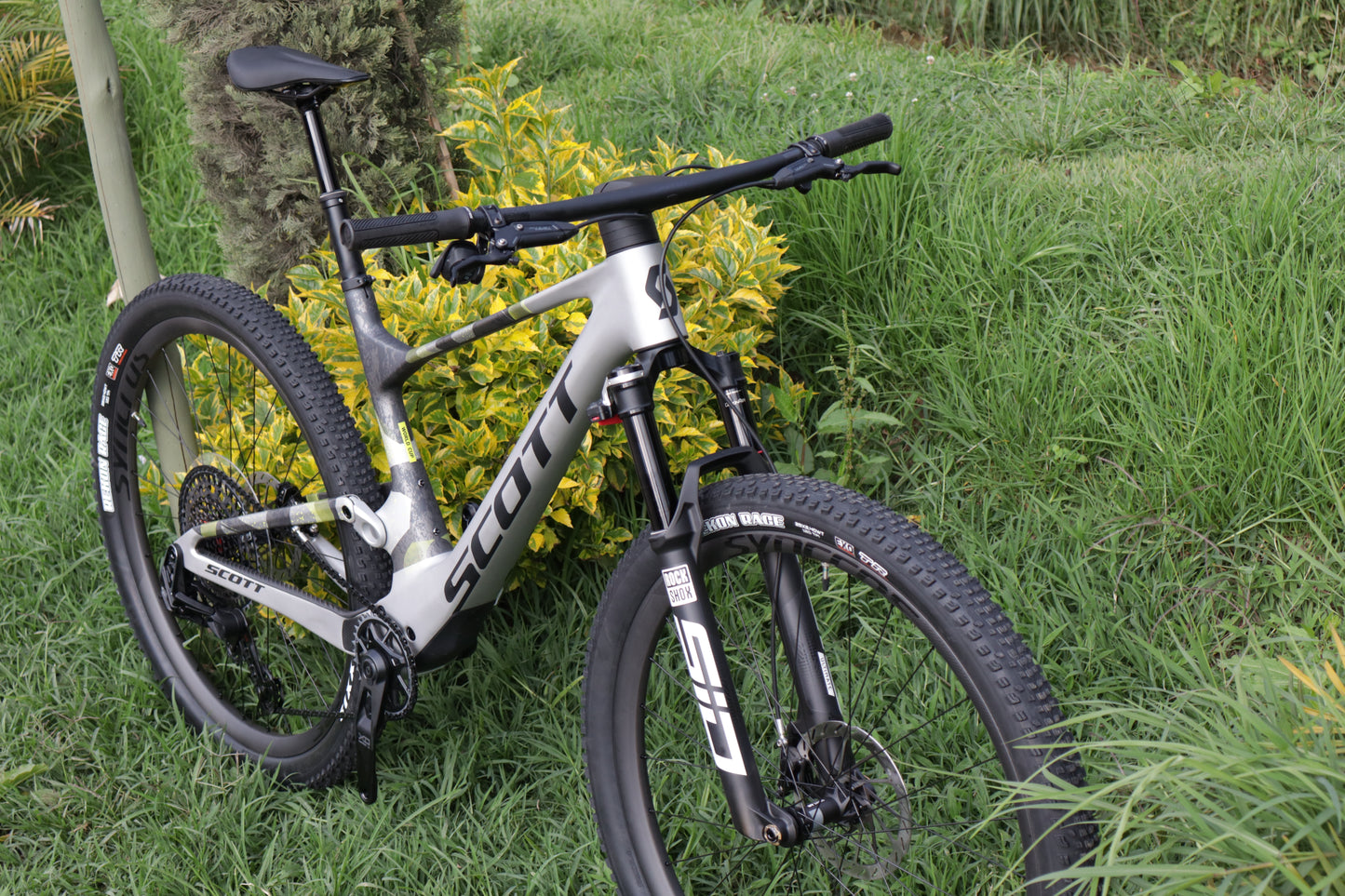BICICLETA SCOTT SPARK RC WORLD CUP 2025
