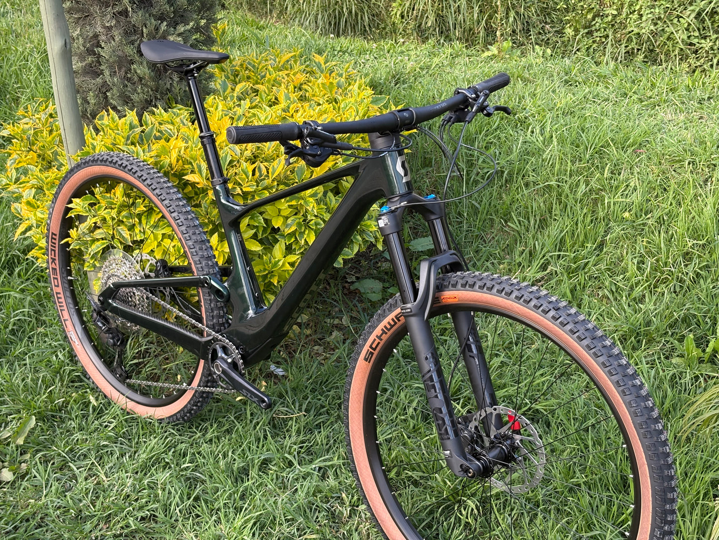 BICICLETA SCOTT SPARK 930 2023 CARBONO