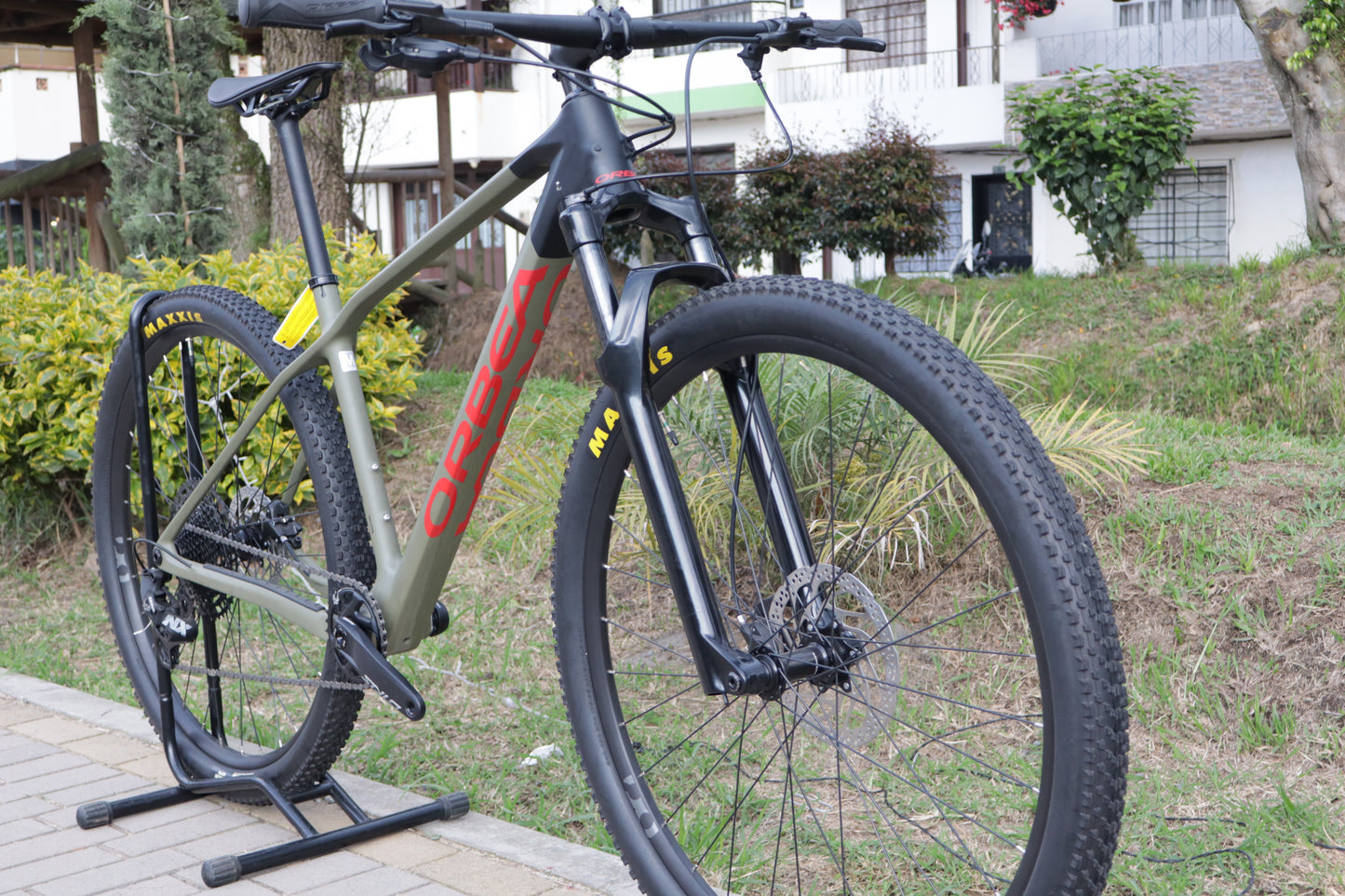 BICICLETA ORBEA ALMA M50 EAGLE OMR 2022