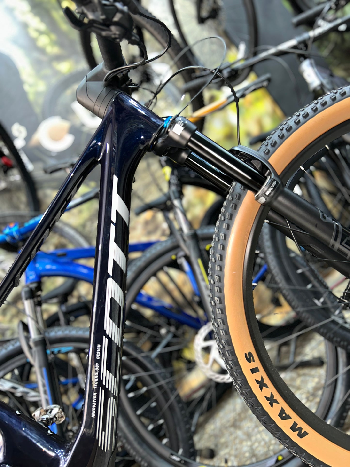 BICICLETA SCOTT SPARK RC COMP CARBONO