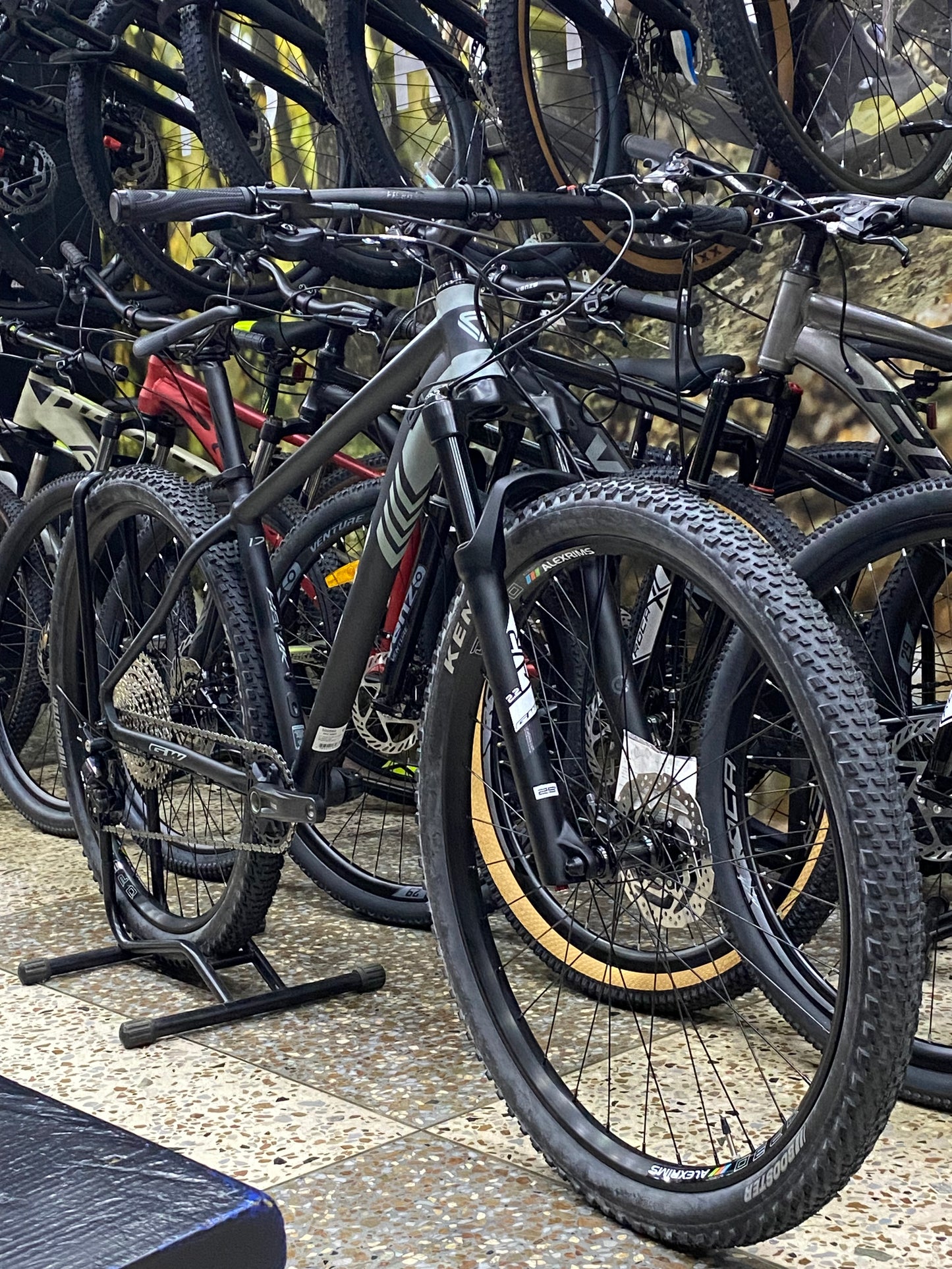 Bicicleta Gw Hawk MTB 12 VELOCIDADES Suspension de aire
