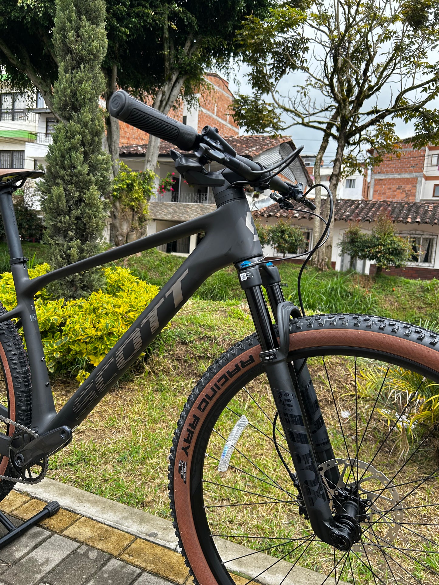 BICICLETA SCOTT SCALE 910 AXS 2024 CARBONO