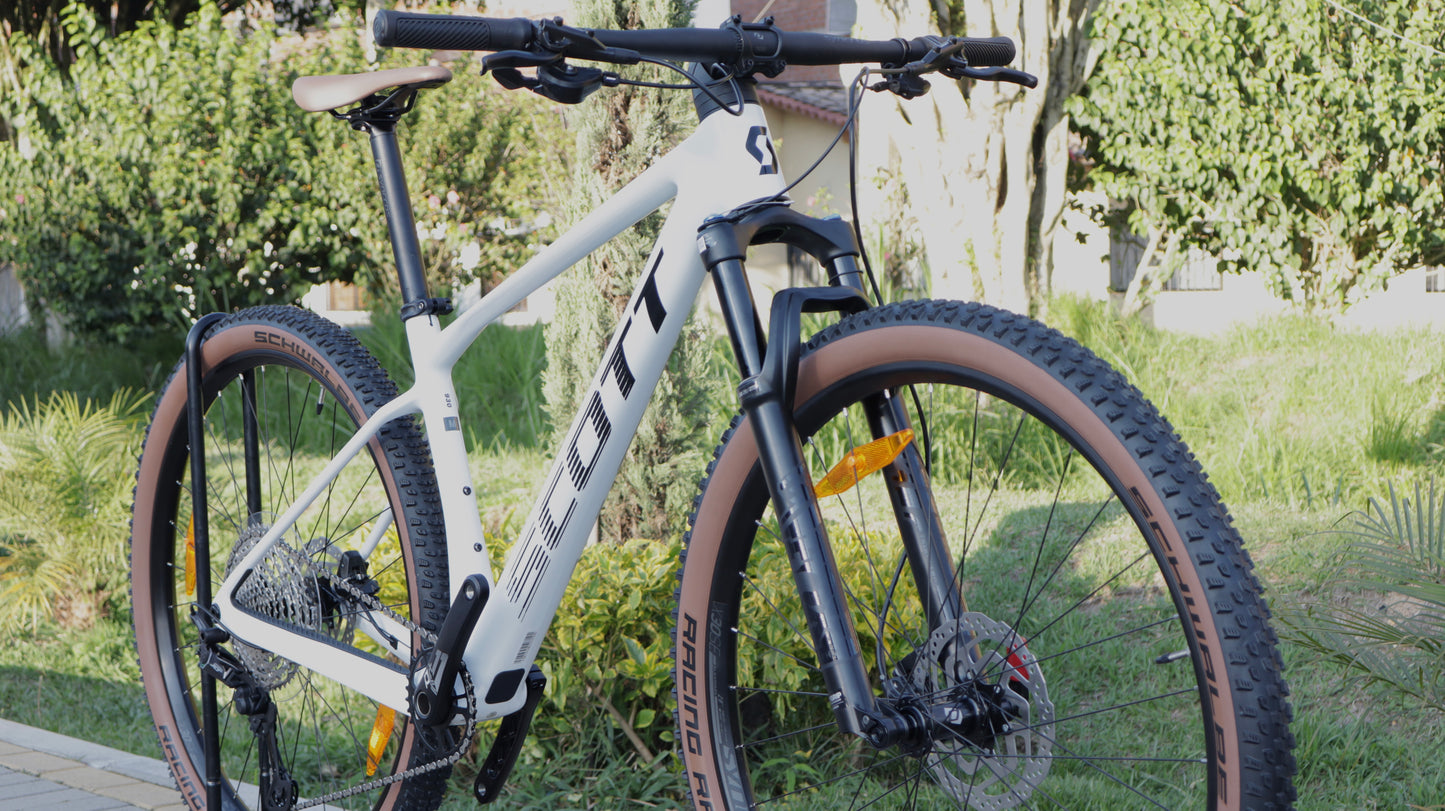 BICICLETA SCOTT SCALE 930 2024 CARBONO