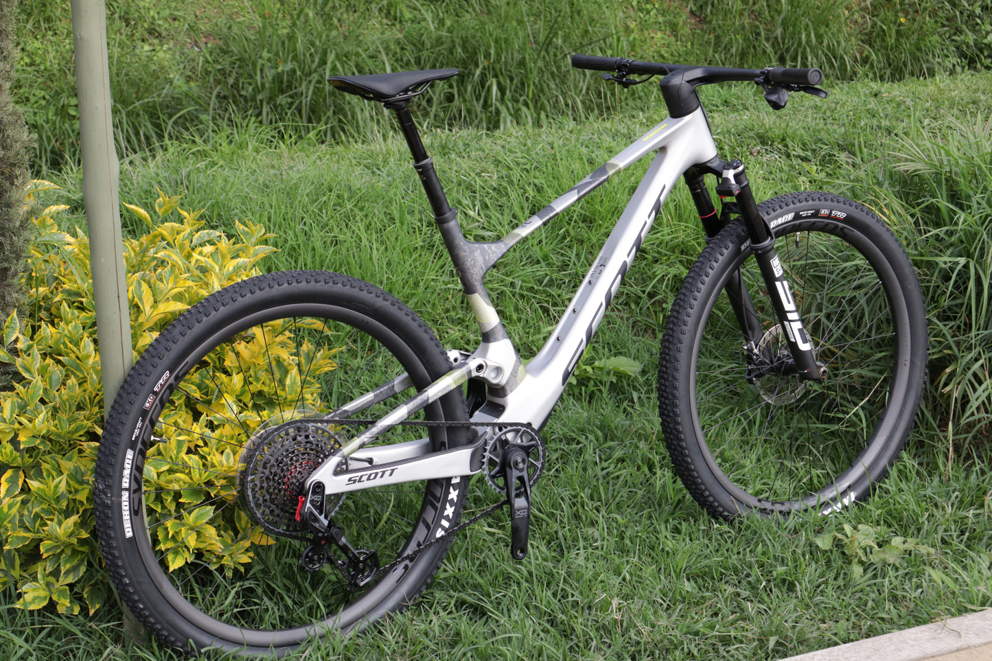 BICICLETA SCOTT SPARK RC WORLD CUP 2025