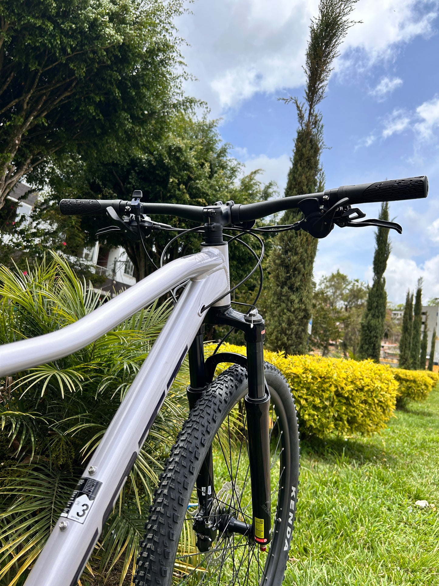 BICICLETA SCOTT CONTESSA ACTIVE 20 10 VEL