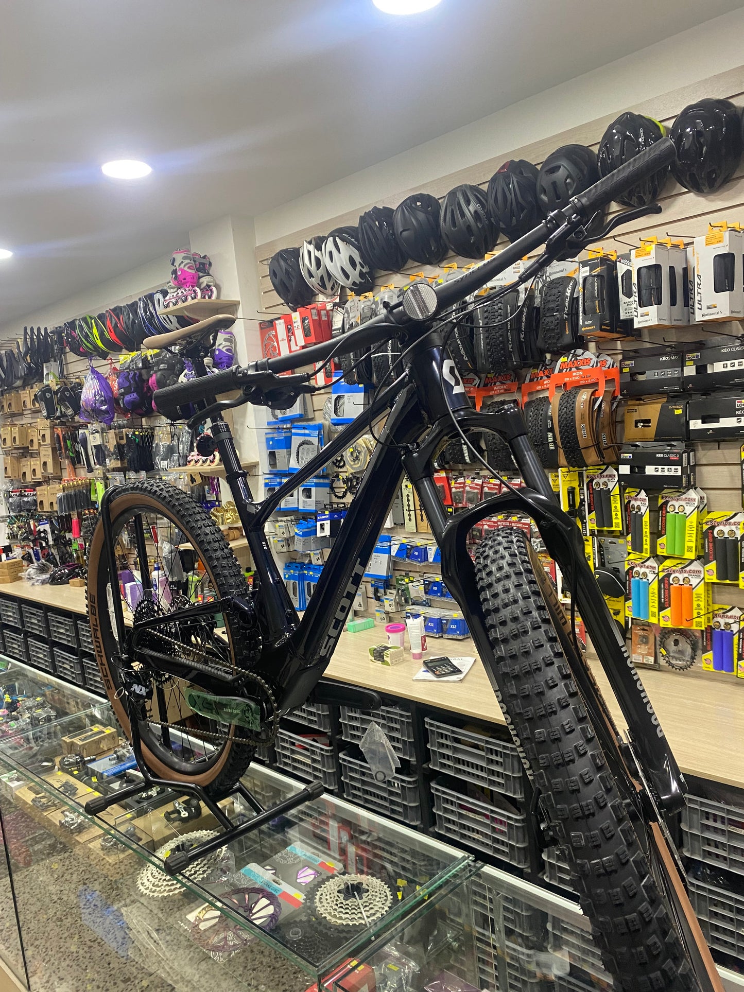 BICICLETA SCOTT SPARK 970 2023 ALUMINIO