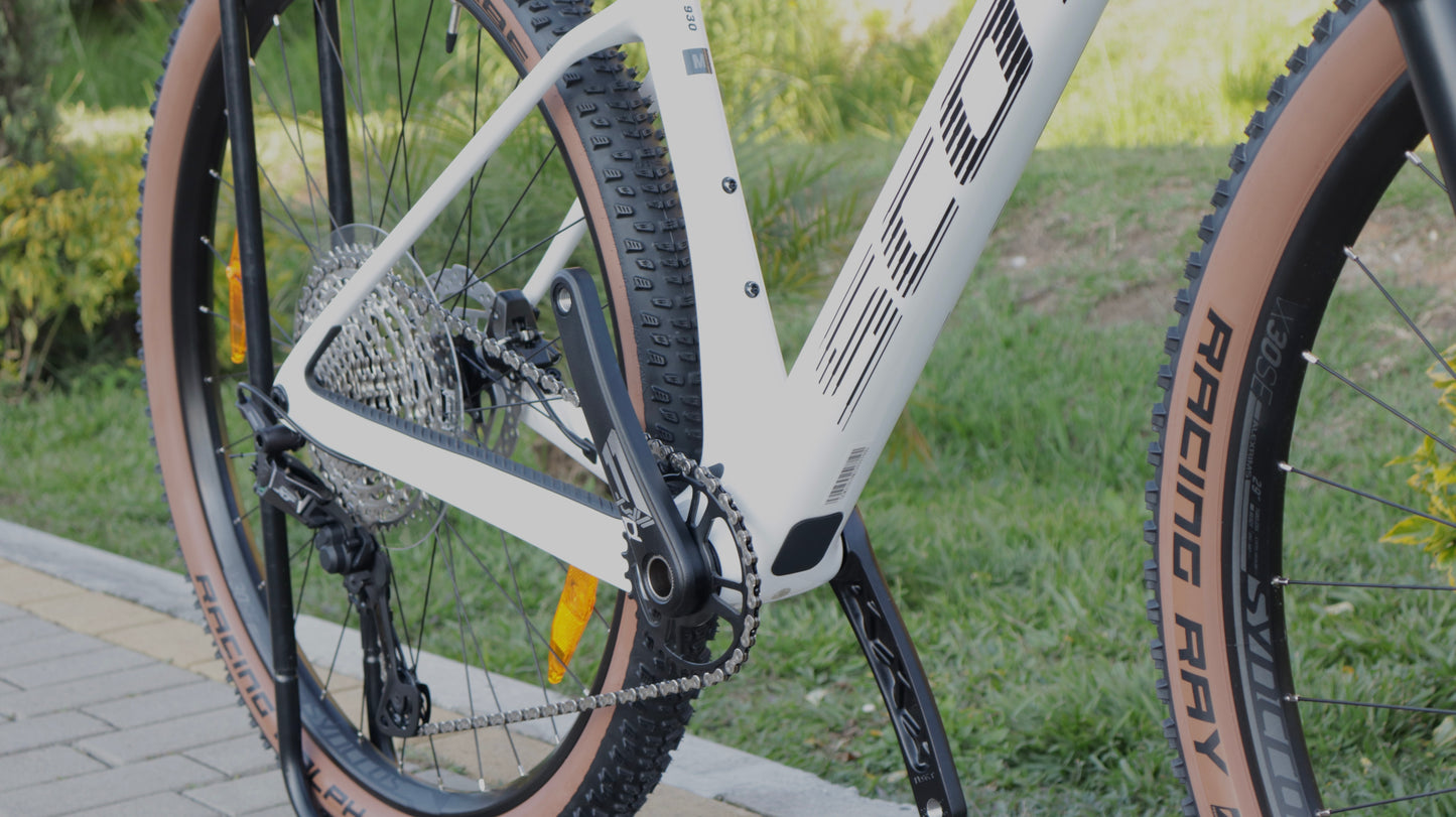 BICICLETA SCOTT SCALE 930 2024 CARBONO