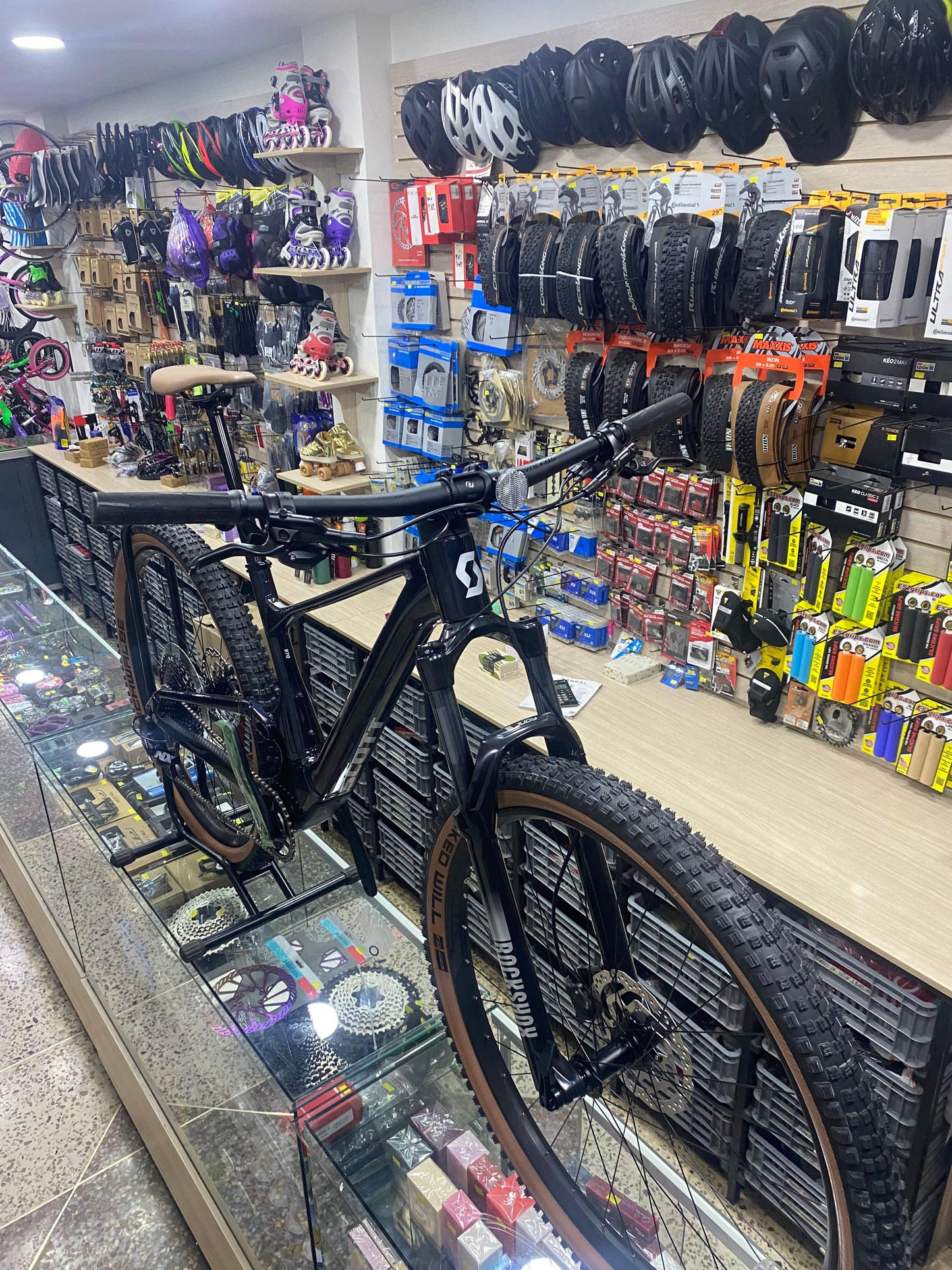 BICICLETA SCOTT SPARK 970 2023 ALUMINIO