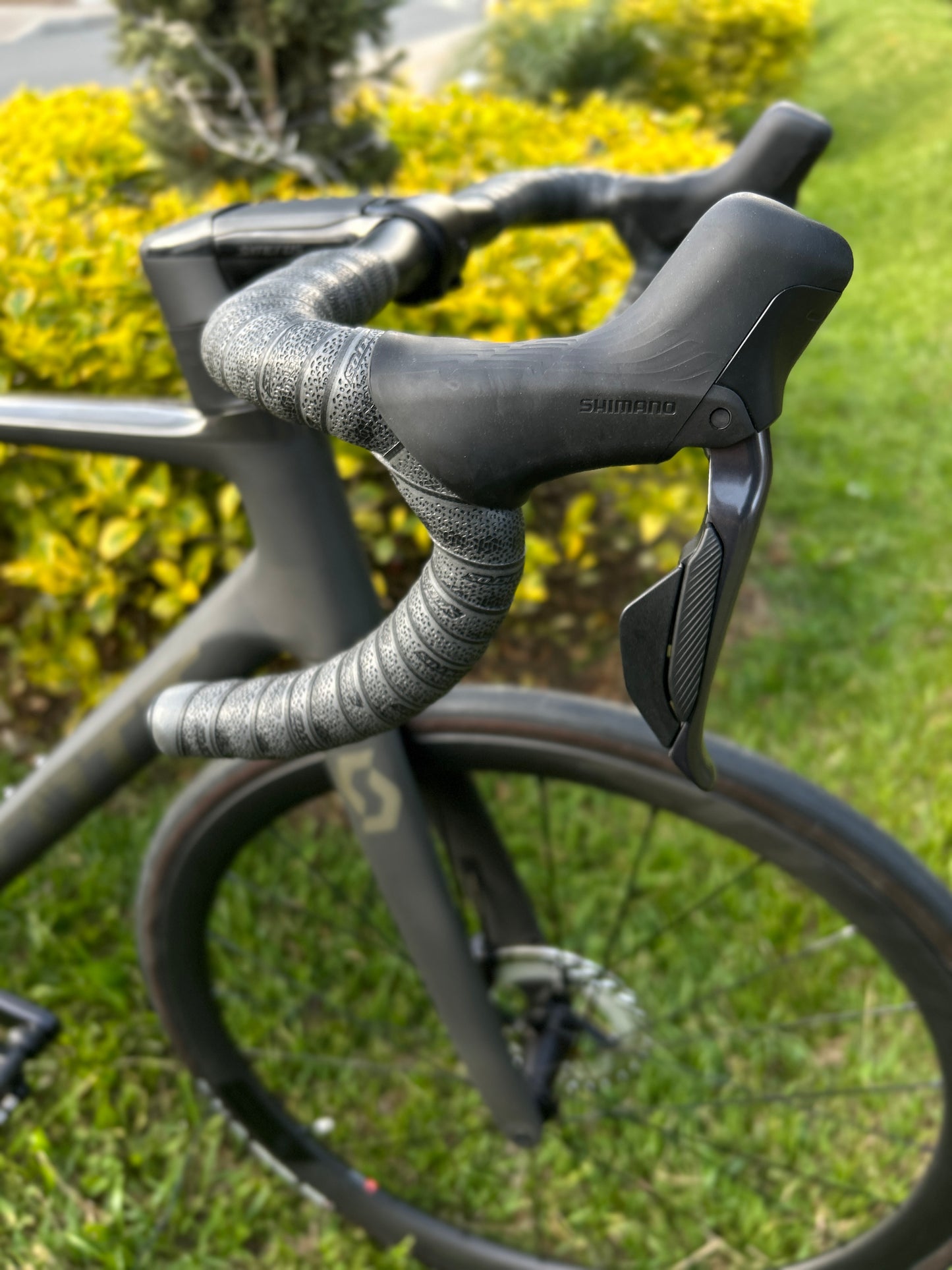 BICICLETA SCOTT ADDICT RC 15 DI2 2024 CARBON