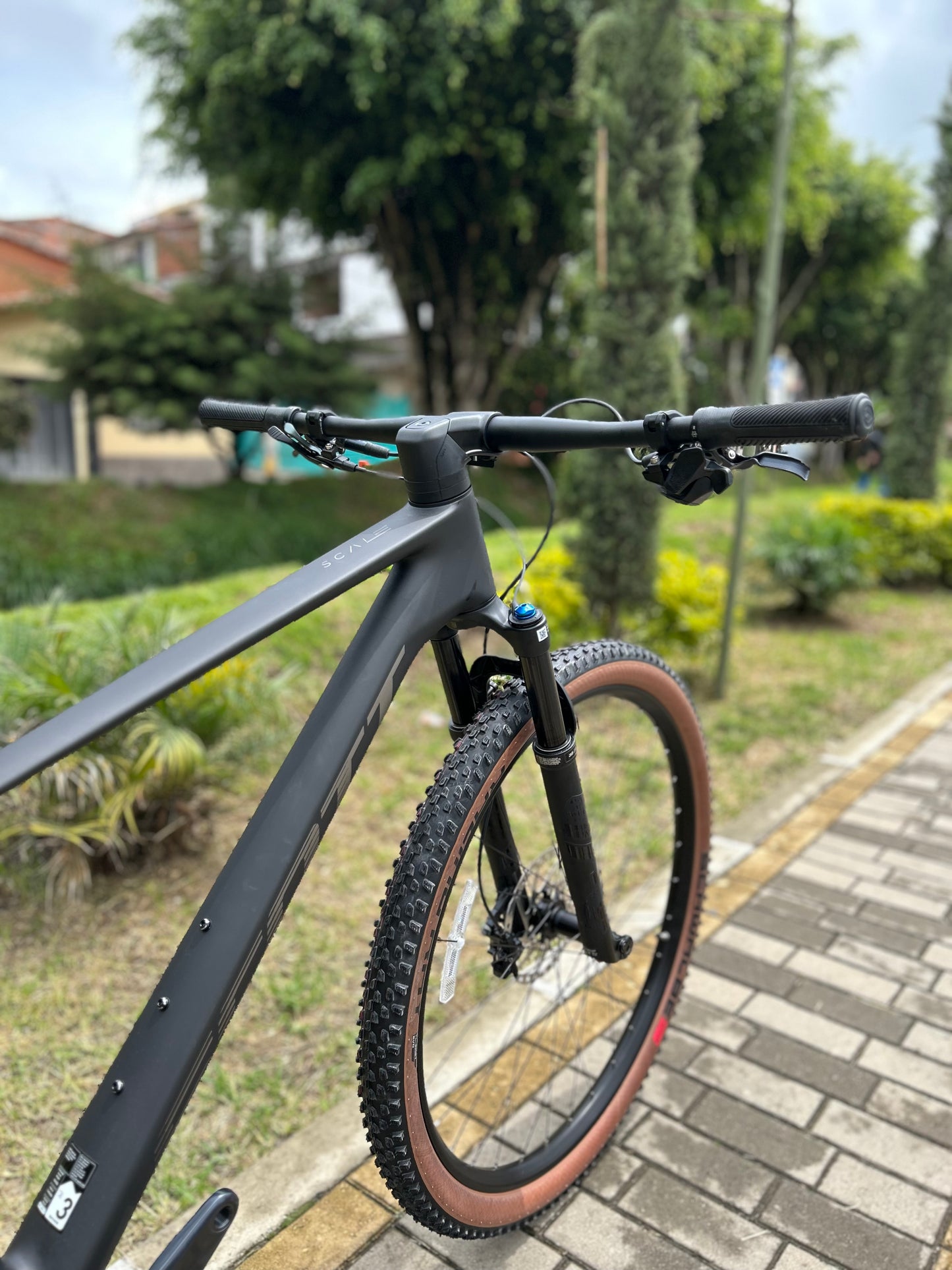 BICICLETA SCOTT SCALE 910 AXS 2024 CARBONO