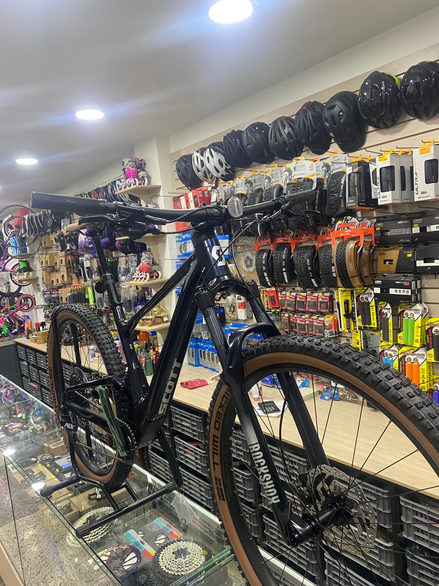 BICICLETA SCOTT SPARK 970 2023 ALUMINIO