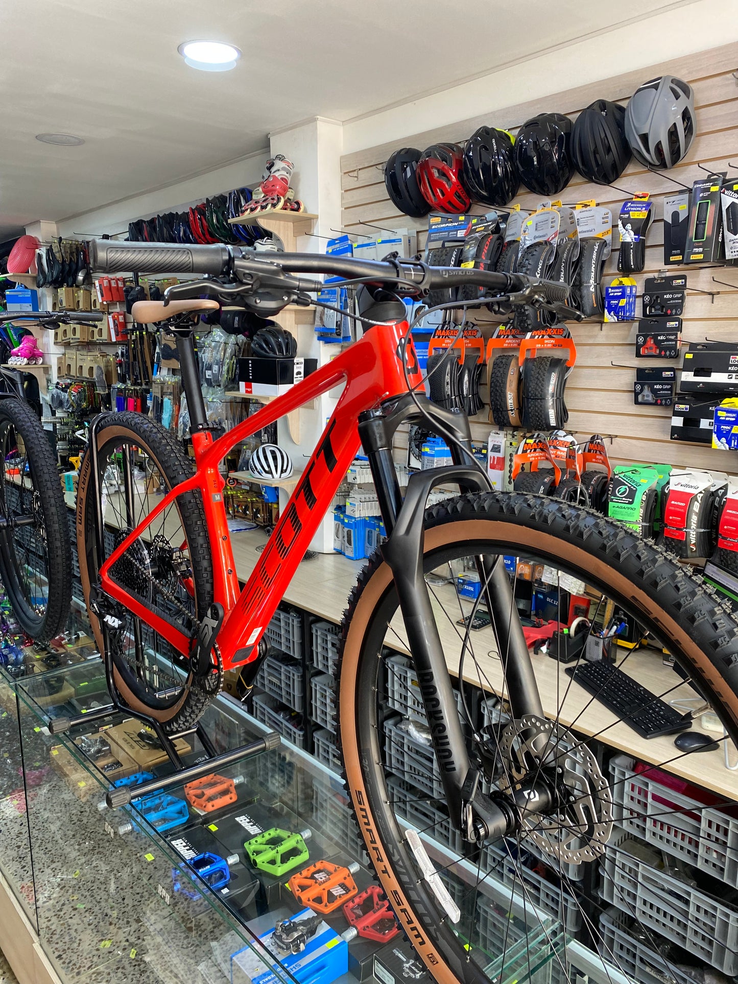 BICICLETA SCOTT SCALE 940 2024 CARBONO