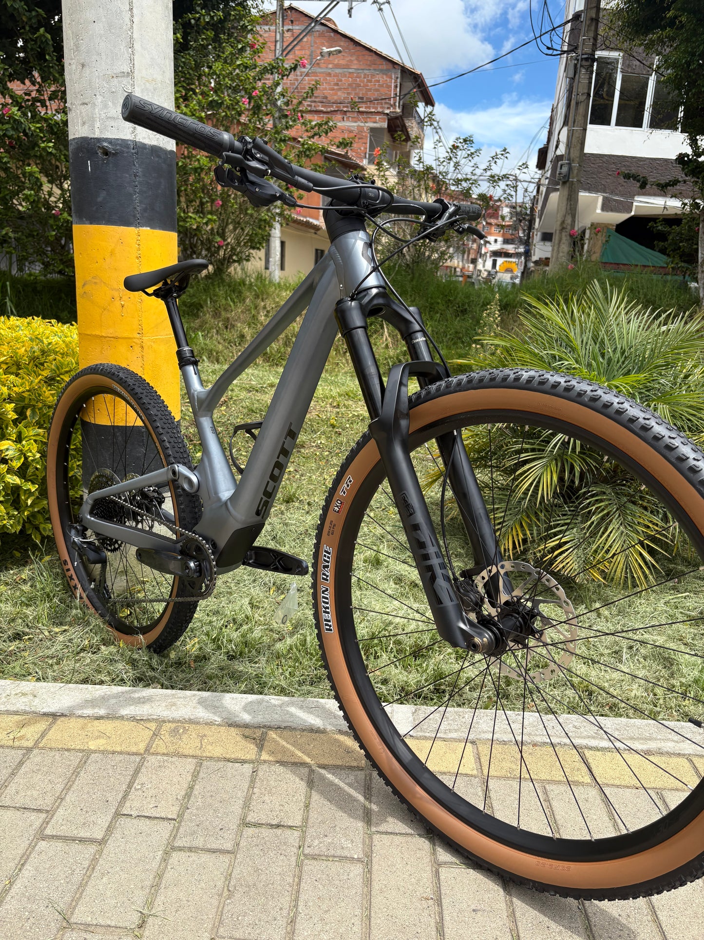 BICICLETA SCOTT SPARK 950 2022 ALUMINIO