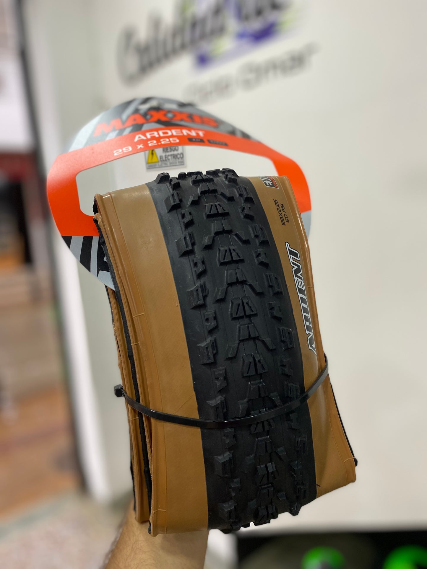 Llanta Mtb Maxxis Ardent 29x2.25. Ar/exo/tr/darkwall/60tpi CARA CAFE