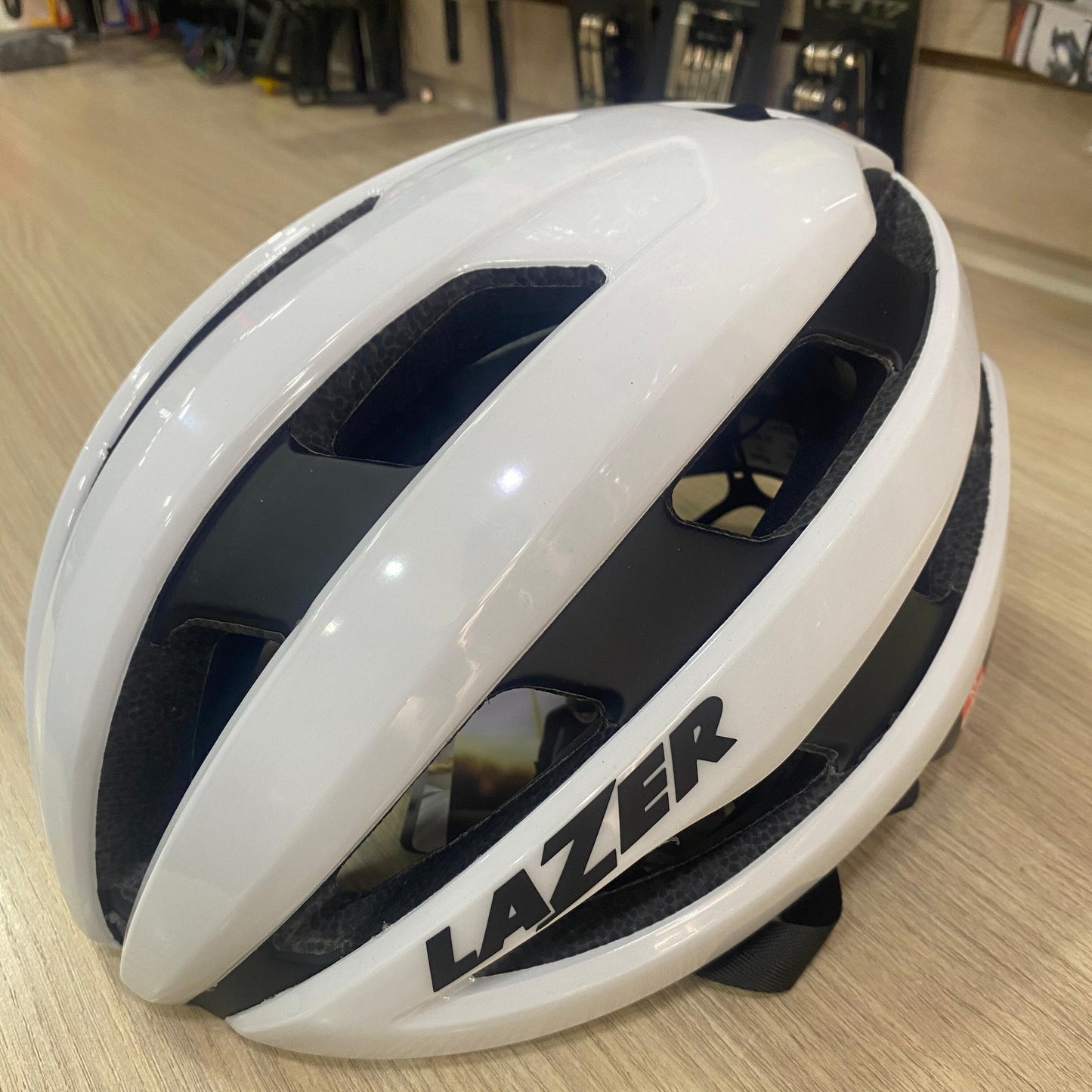 Casco Lazer Ruta Sphere mips