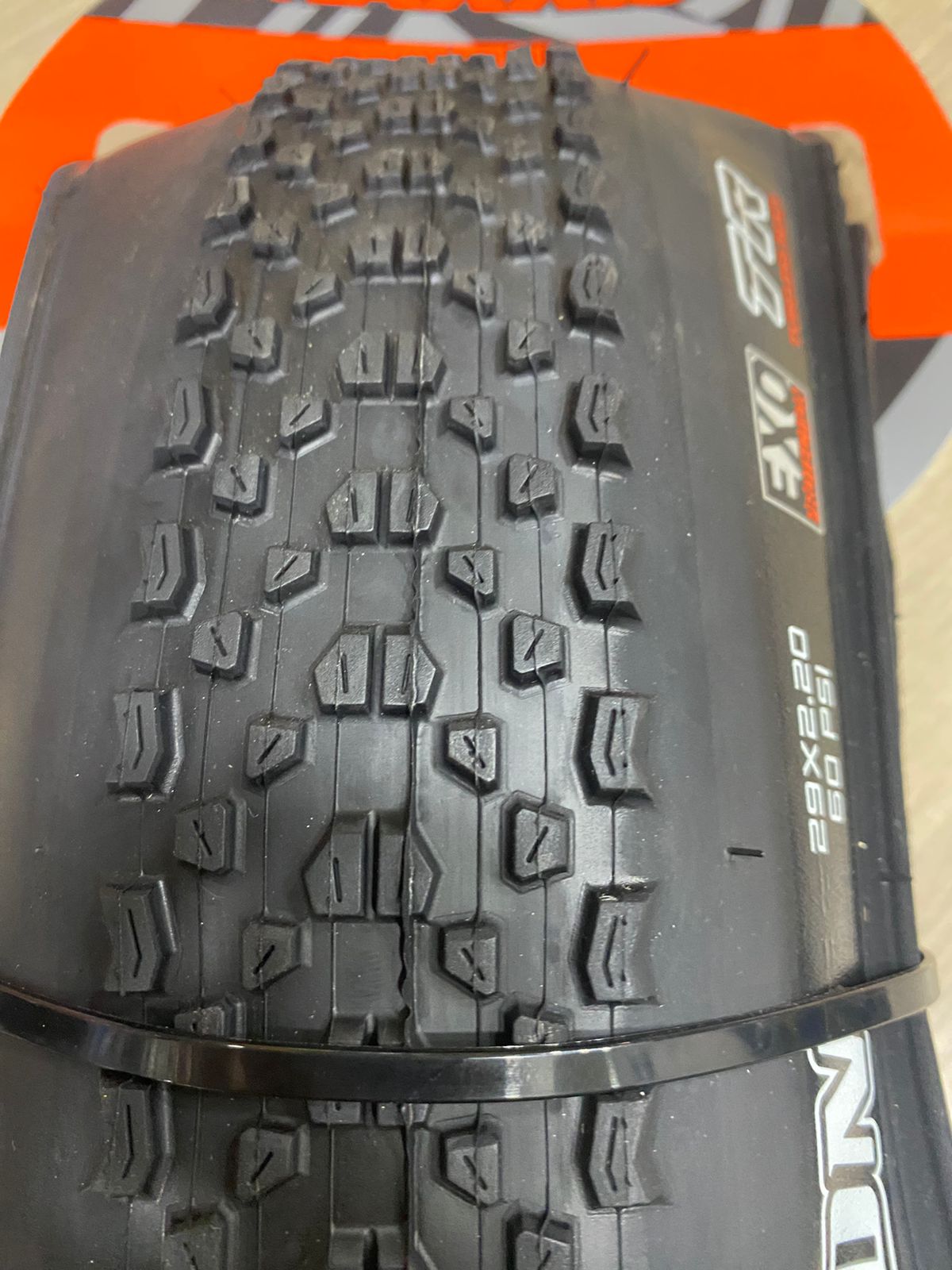 Llanta Maxxis Ikon Tubeless 29x2.20 Ar/2c/exo/tr/60tpi