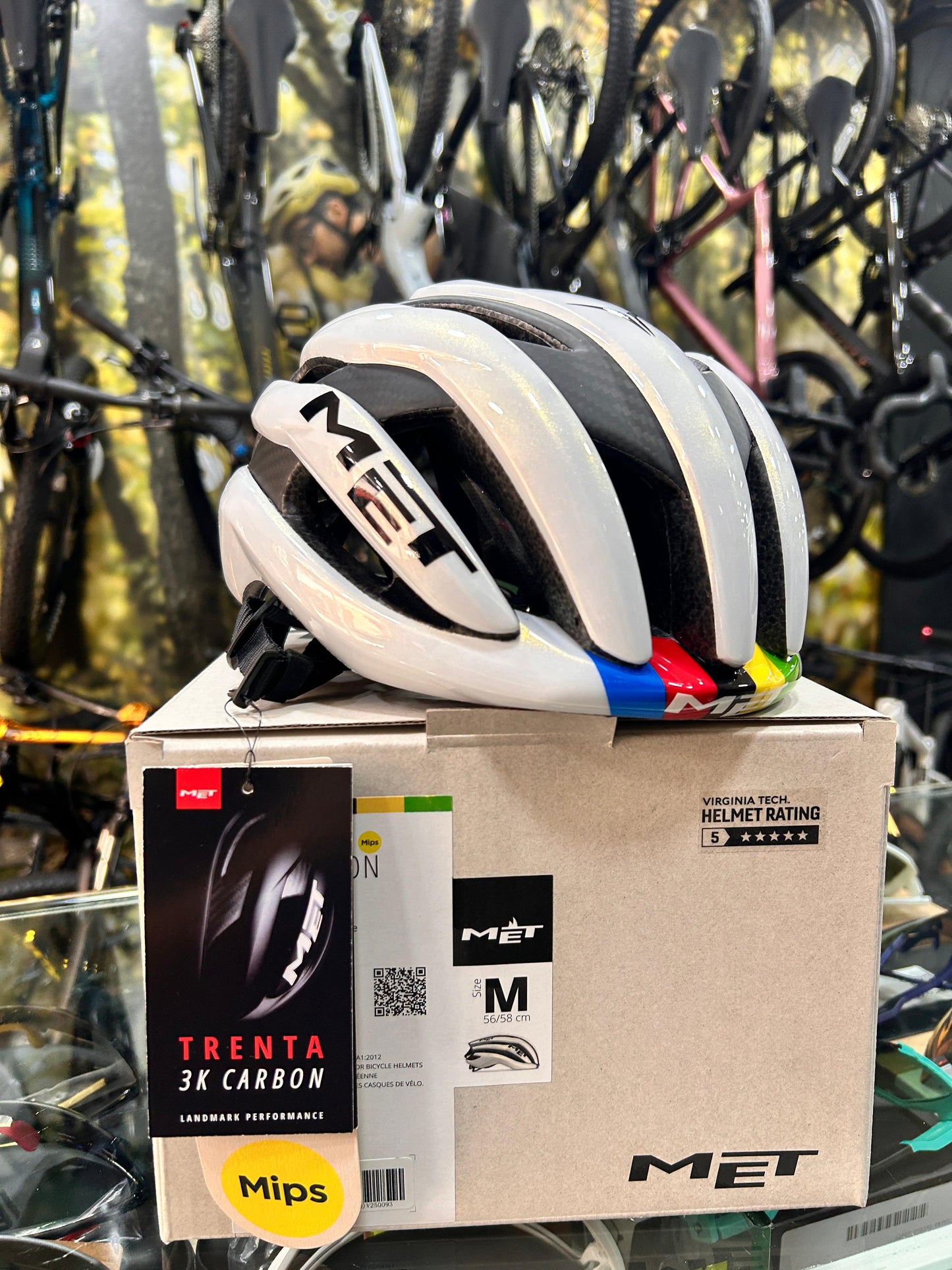 Casco Met Trenta 3K Carbon Mips Rainbow Edition 2025