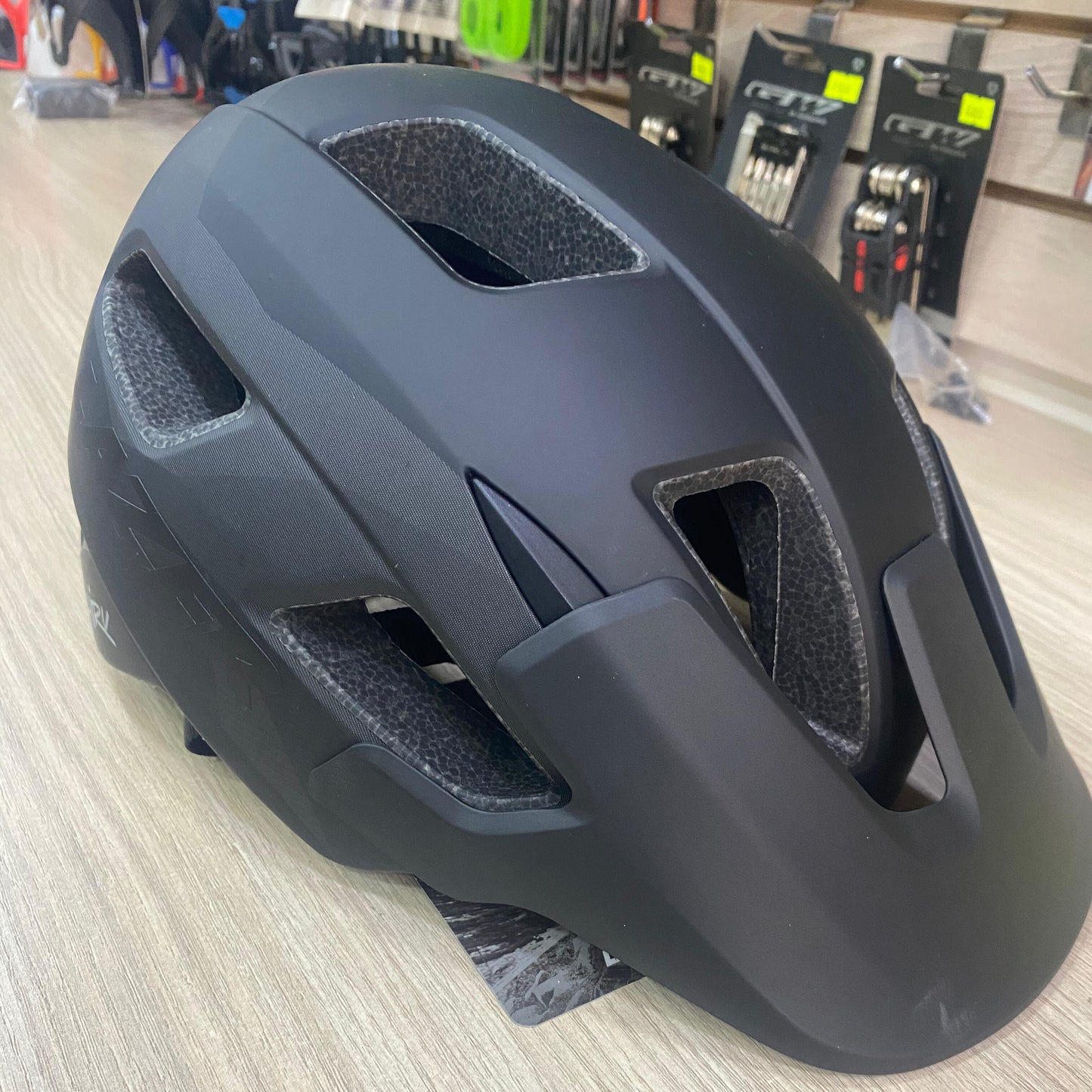 Casco Lazer MTB Chiru Mips