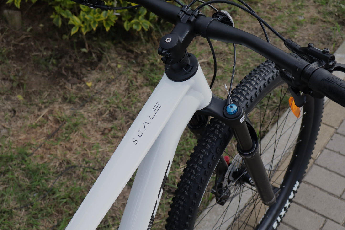 BICICLETA SCOTT SCALE 960 2024