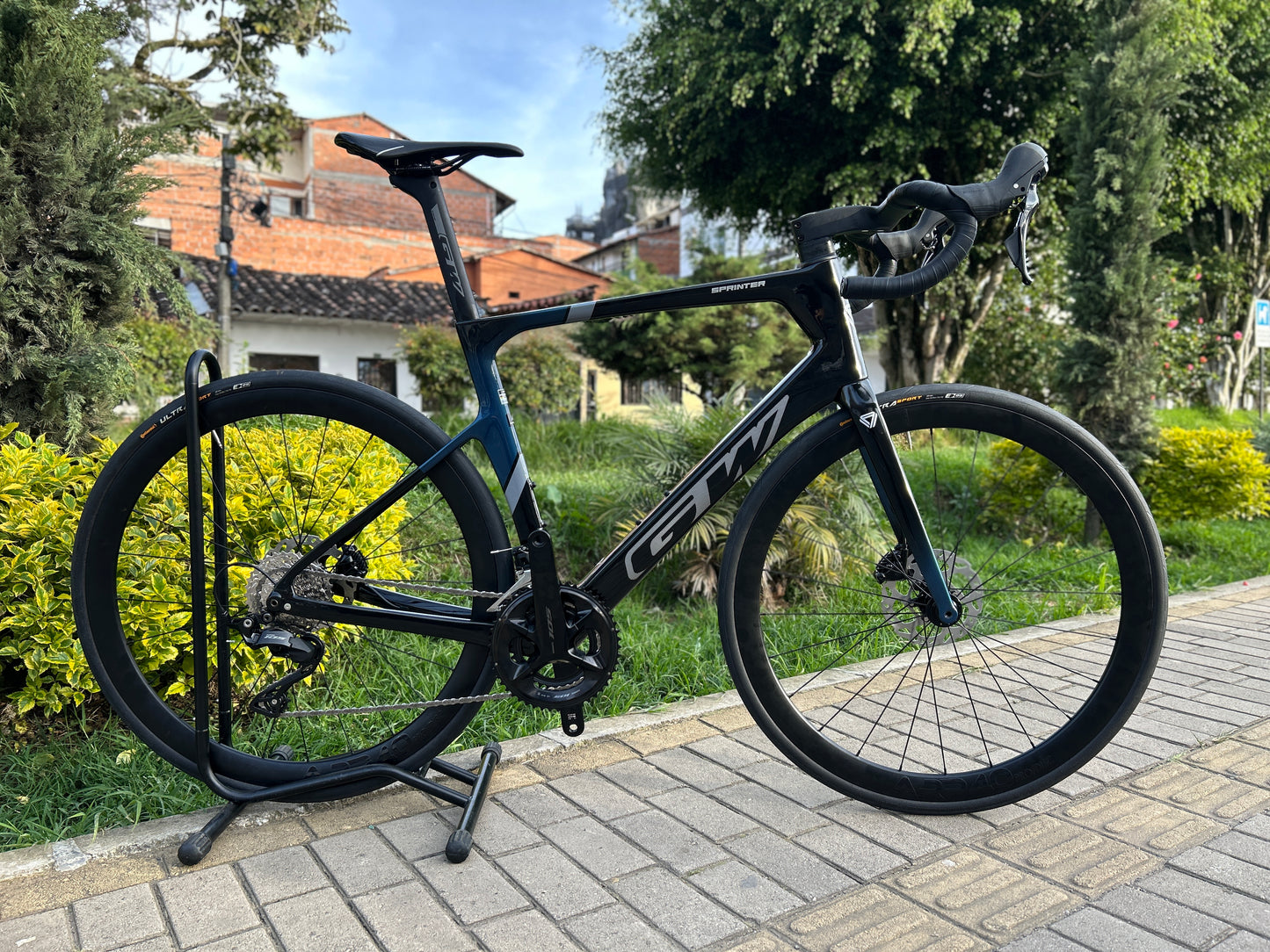 Bicicleta Ruta GW Sprinter Carbon