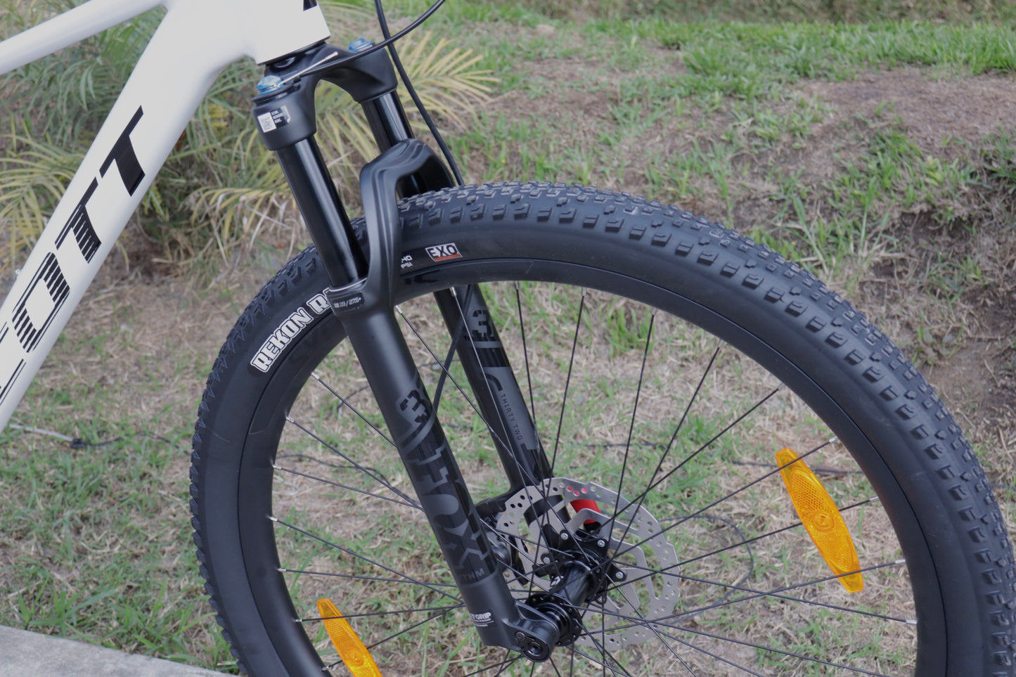 BICICLETA SCOTT SCALE 960 2024