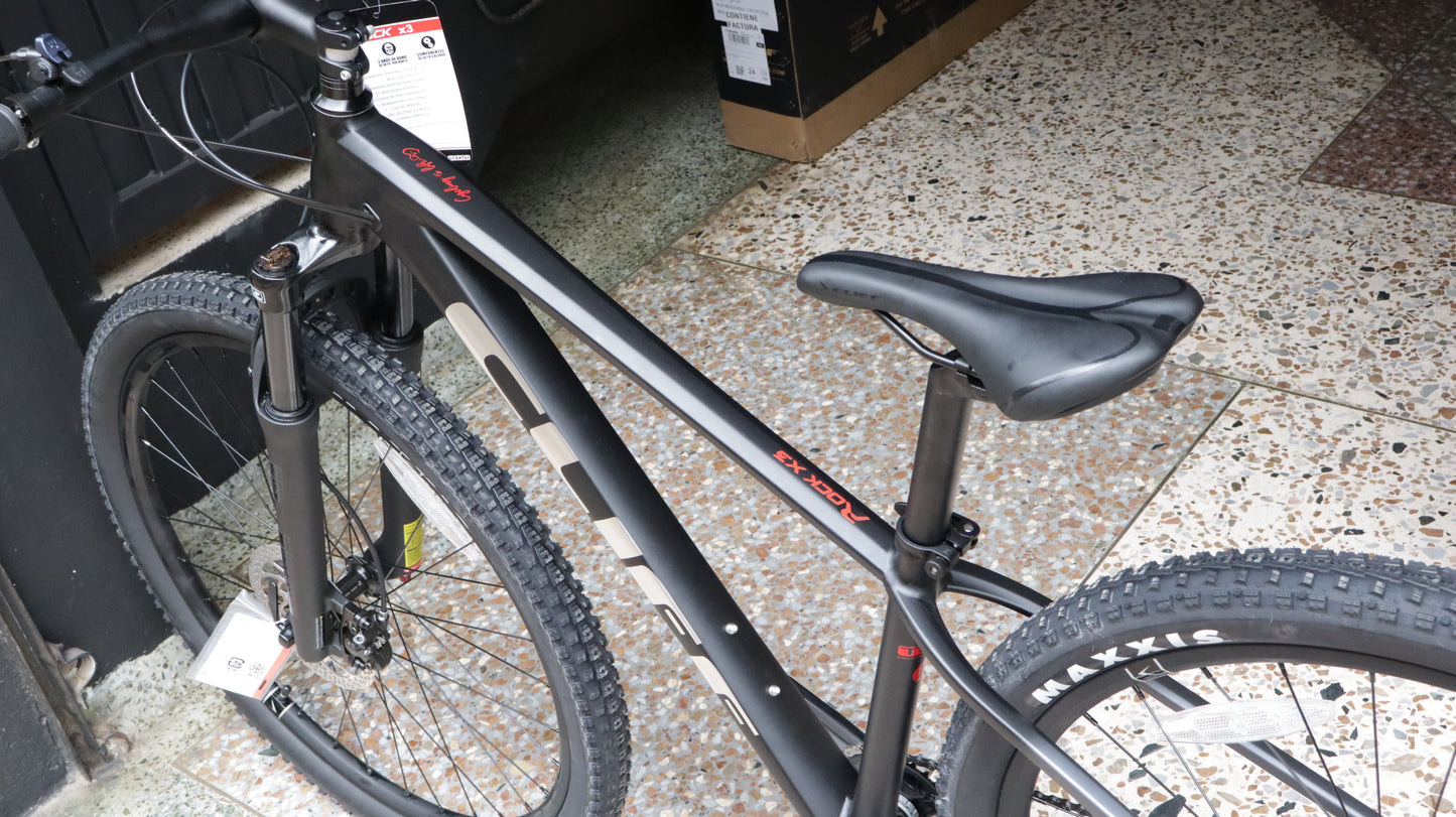 BICICLETA CLIFF ROCK X3 2024 12 VEL SHIMANO