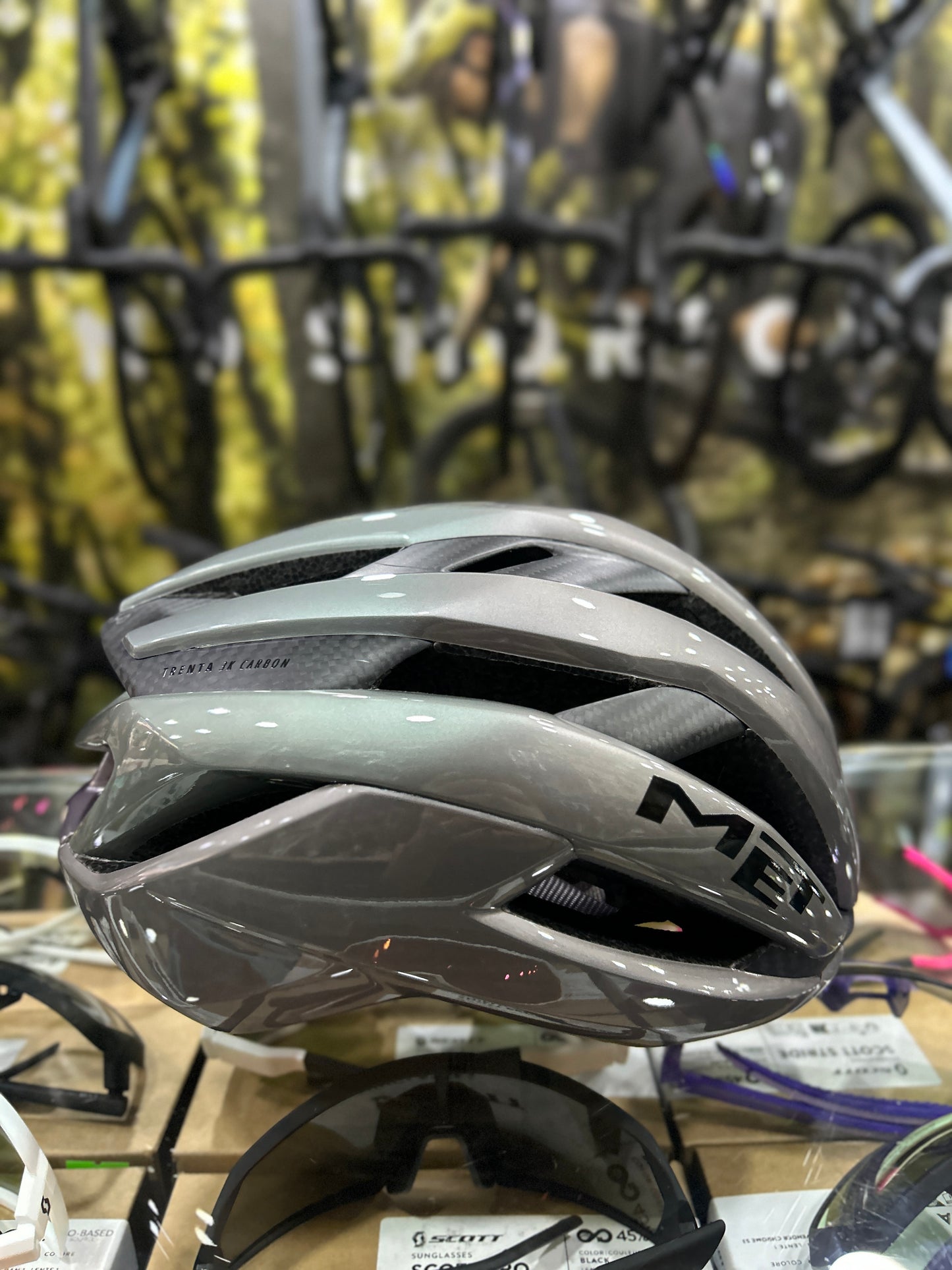 CASCO MET TRENTA 3K CARBON