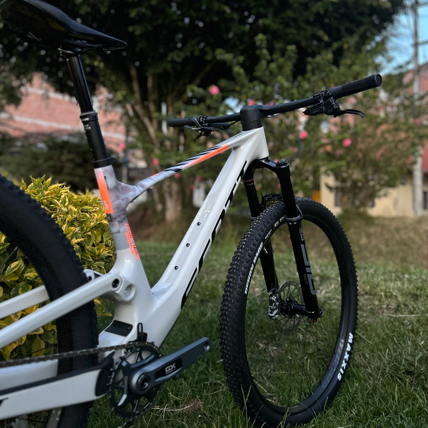 BICICLETA SCOTT SPARK RC TEAM ISSUE TR 2025