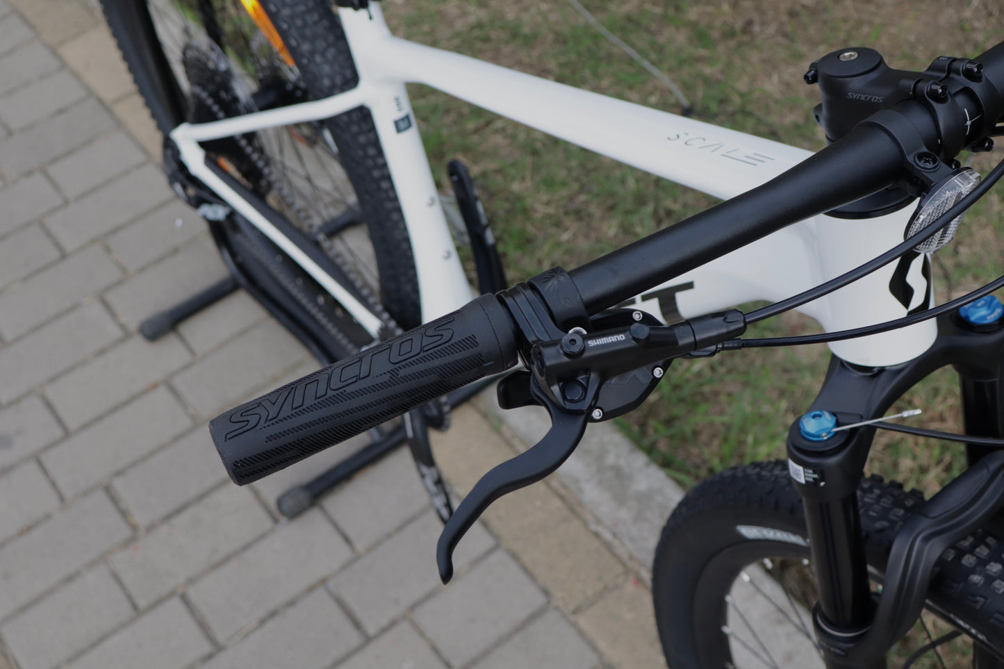 BICICLETA SCOTT SCALE 960 2024