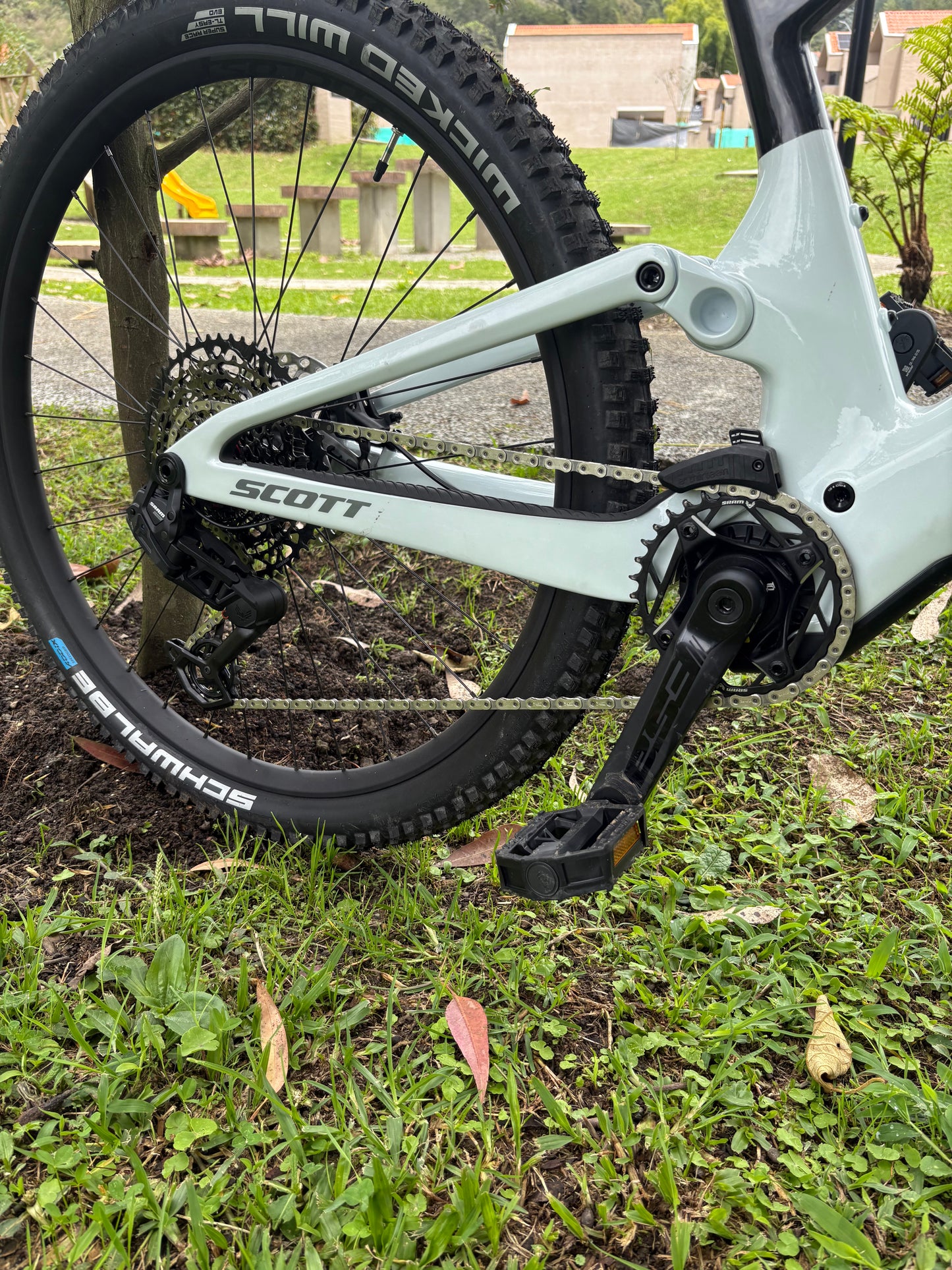 BICICLETA SCOTT LUMEN 905 ASISTIDA E RIDE