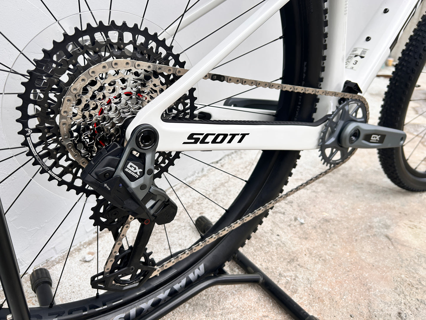 BICICLETA SCOTT SCALE RC TEAM ISSUE 2026