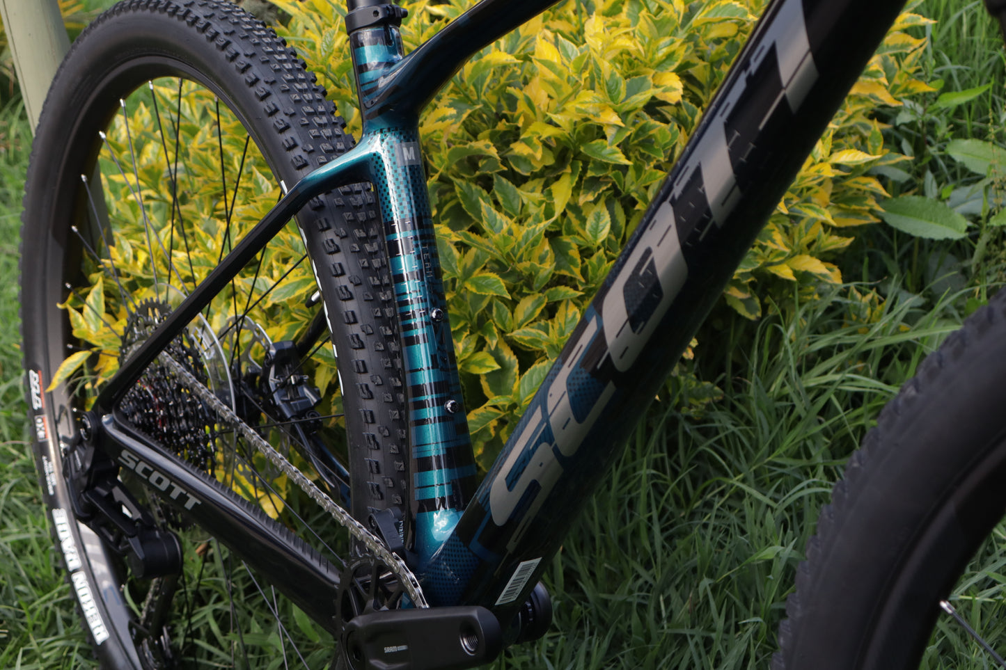 BICICLETA SCOTT SCALE RC TEAM 2025