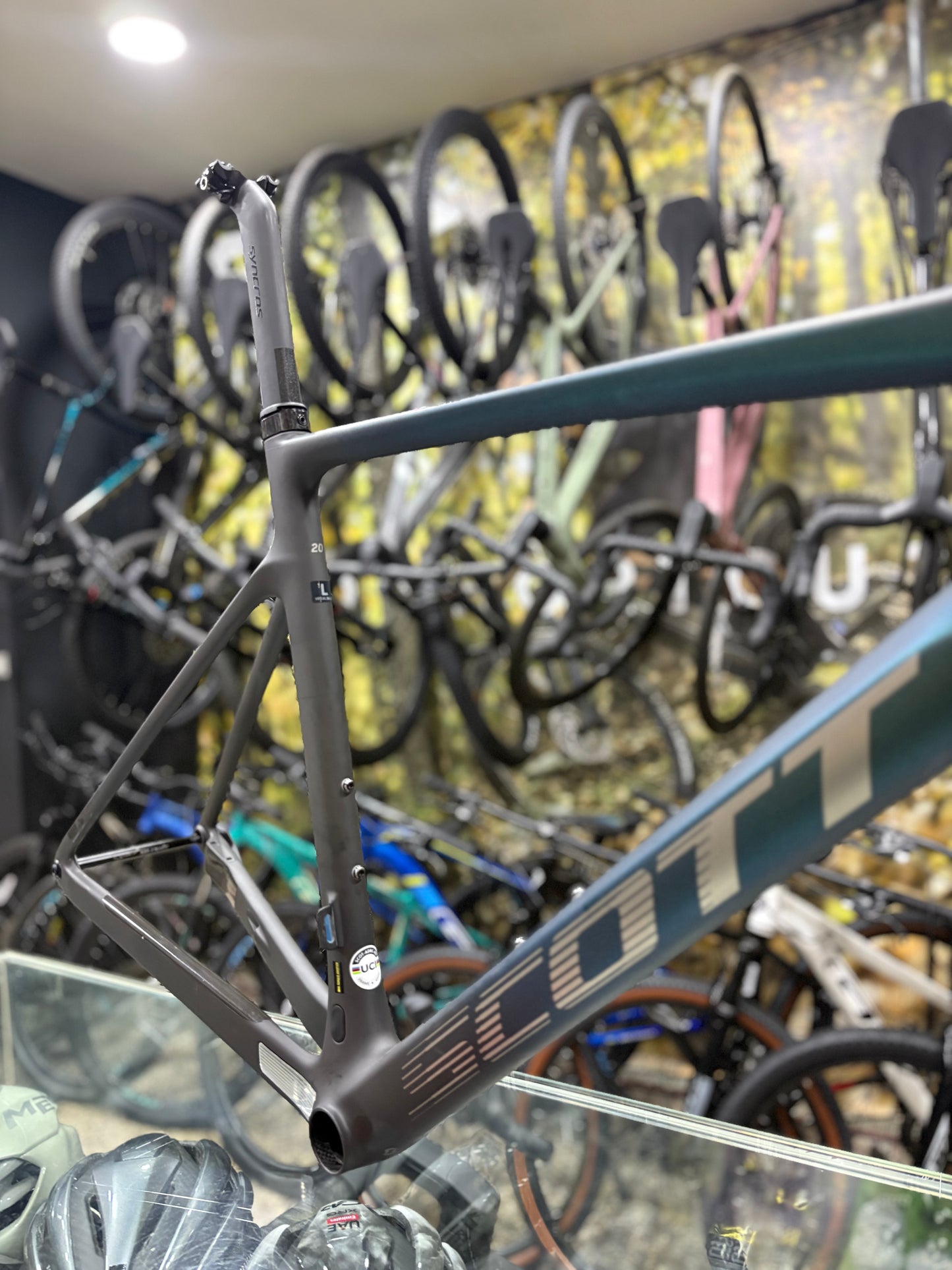 Kit Marco/Cuadro Ruta Scott Addict Rc Carbon HMX