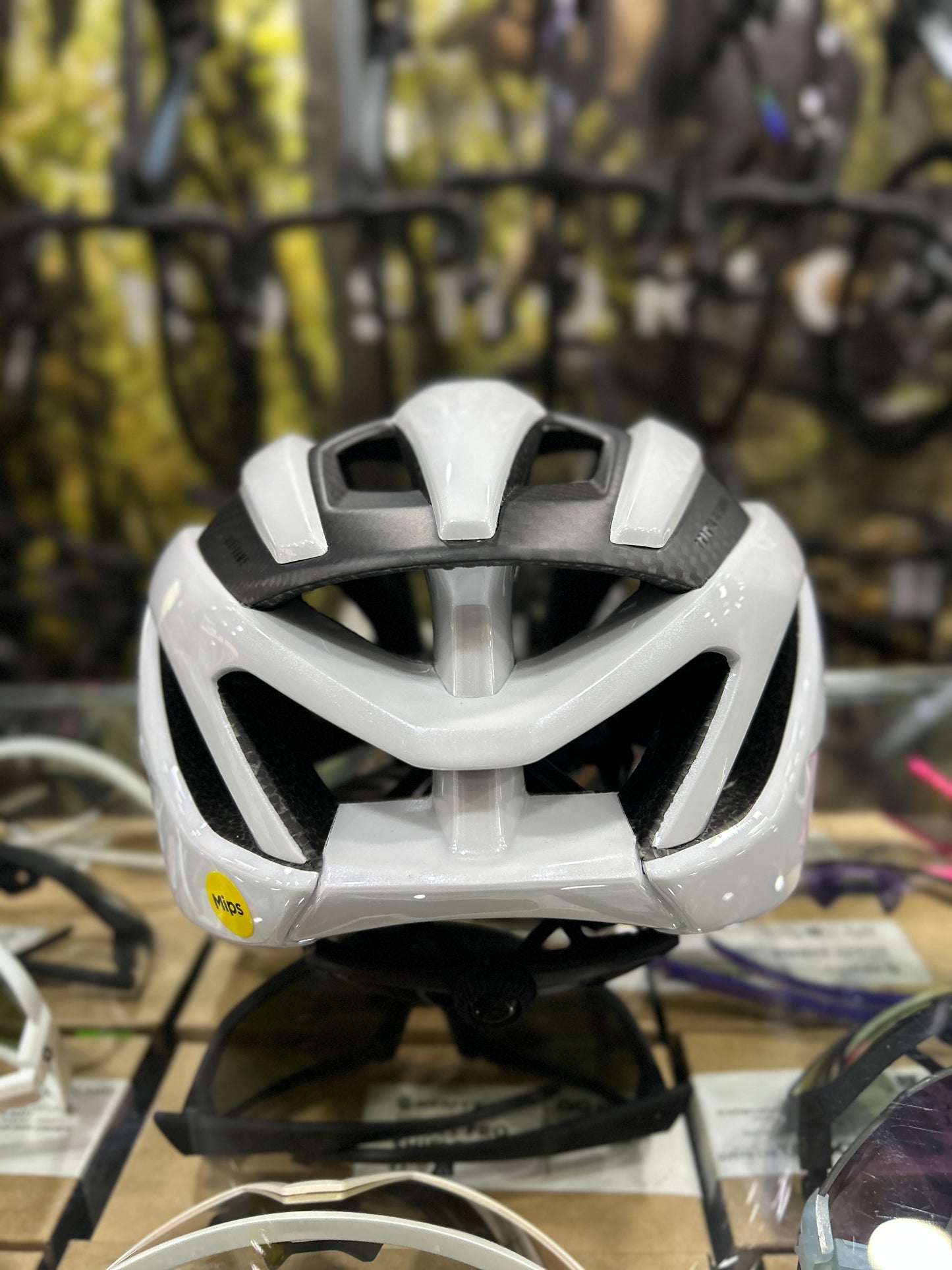 CASCO MET TRENTA 3K CARBON