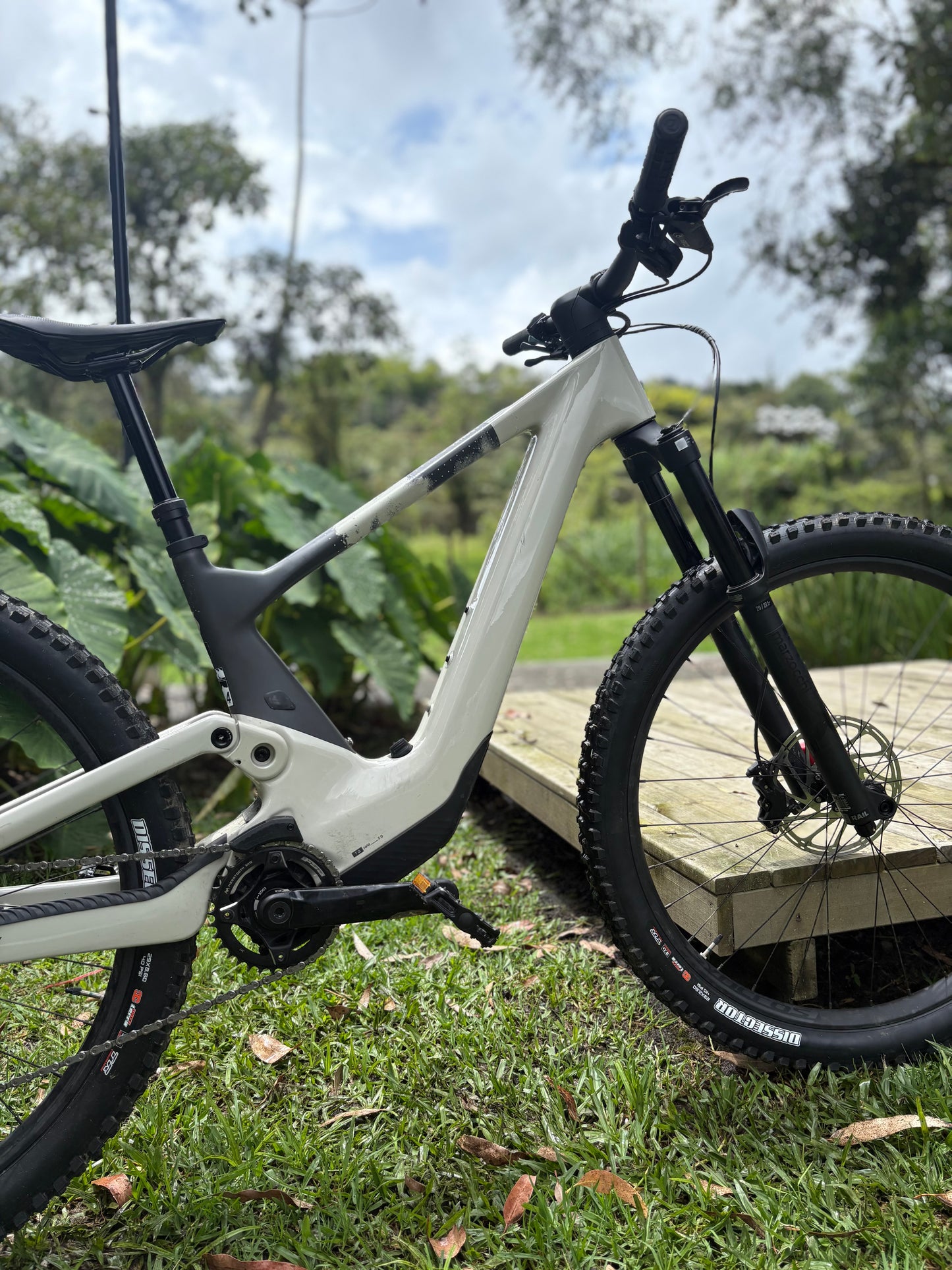 BICICLETA SCOTT VOLTAGE 920 ASISTIDA E RIDE