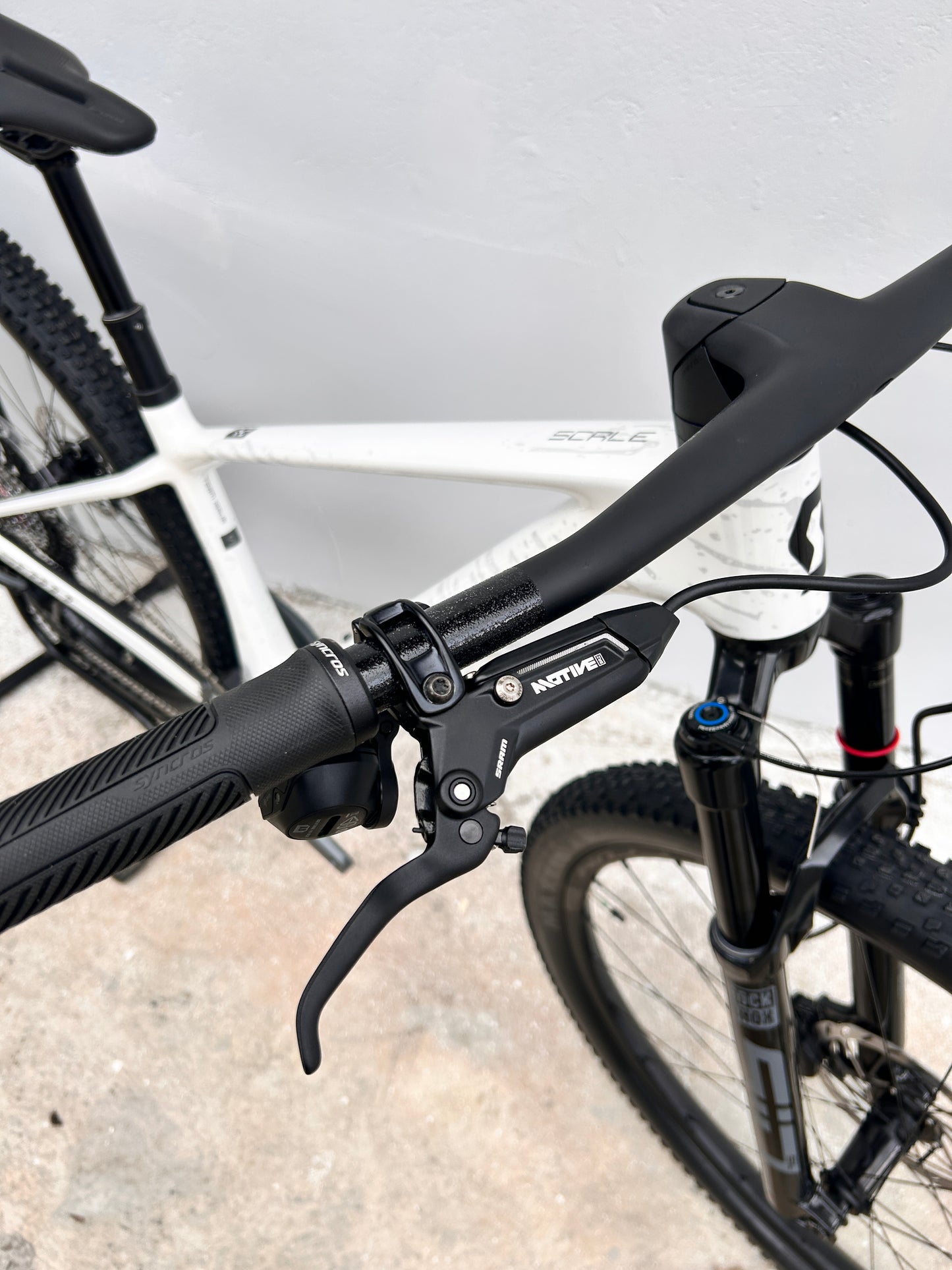 BICICLETA SCOTT SCALE RC TEAM ISSUE 2026