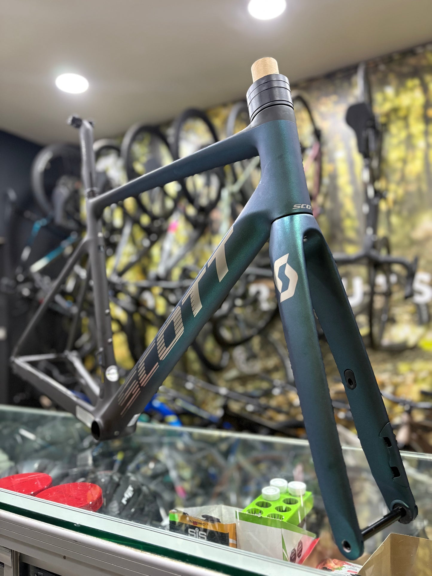 Kit Marco/Cuadro Ruta Scott Addict Rc Carbon HMX