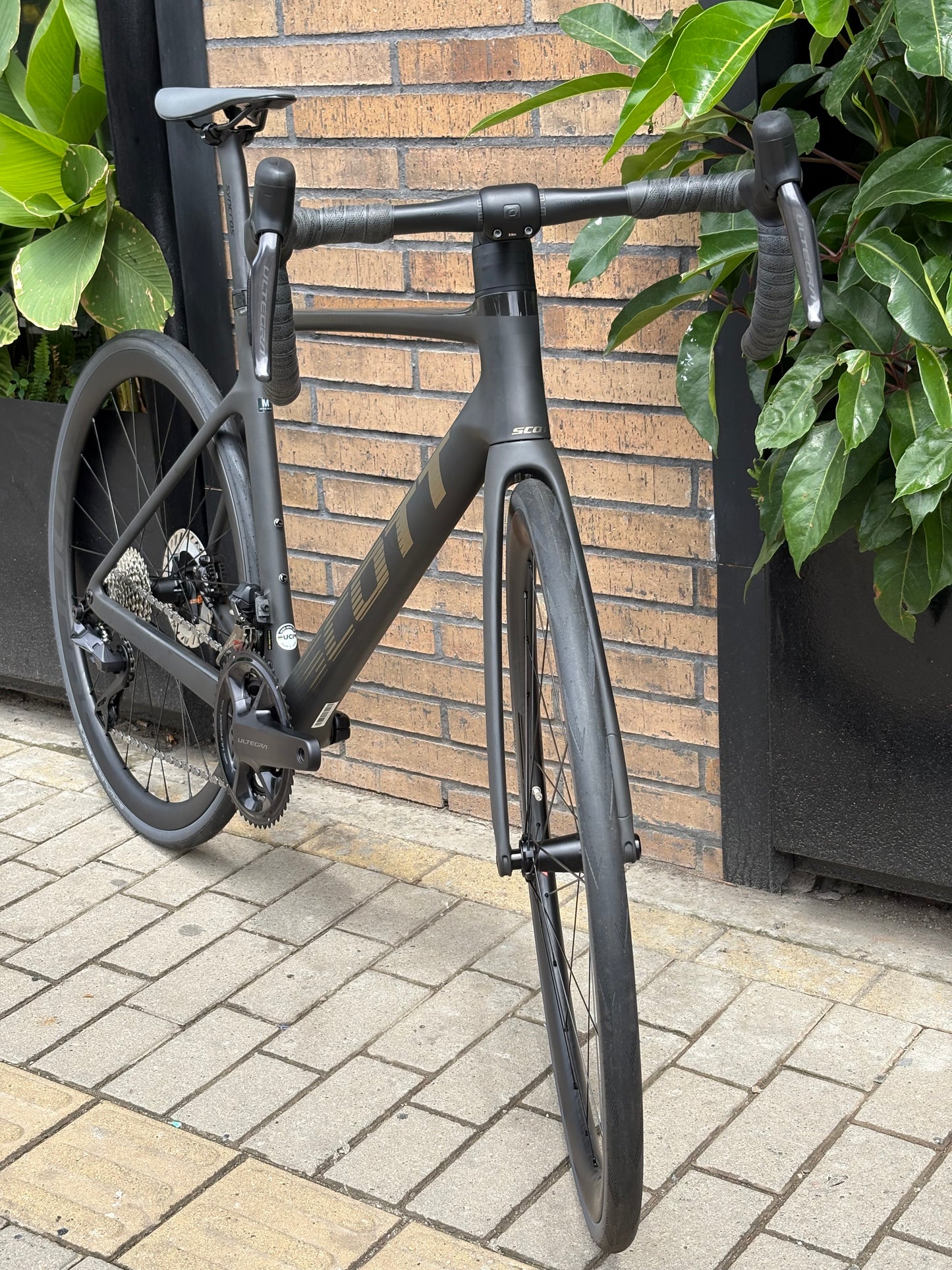 BICICLETA SCOTT ADDICT RC 15 DI2 2024 CARBON