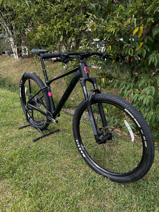 BICICLETA SCOTT SCALE 930 2026 ALUMINIO