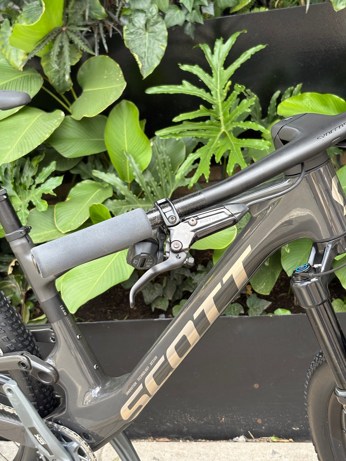 Scott Spark RC Team Issue TR 2025 · Talla M · Usada certificada