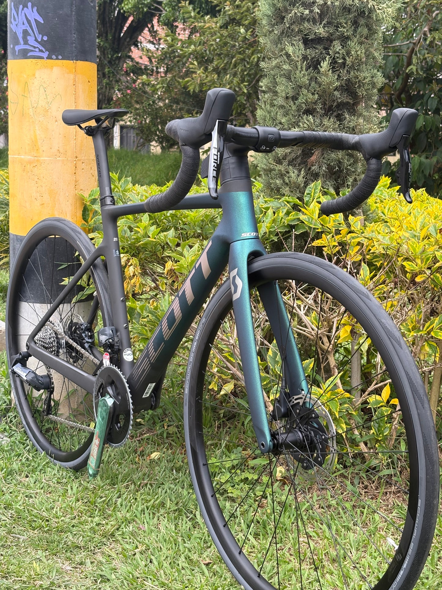 BICICLETA SCOTT ADDICT RC 20 AXS 2024 CARBONO 12 VEL