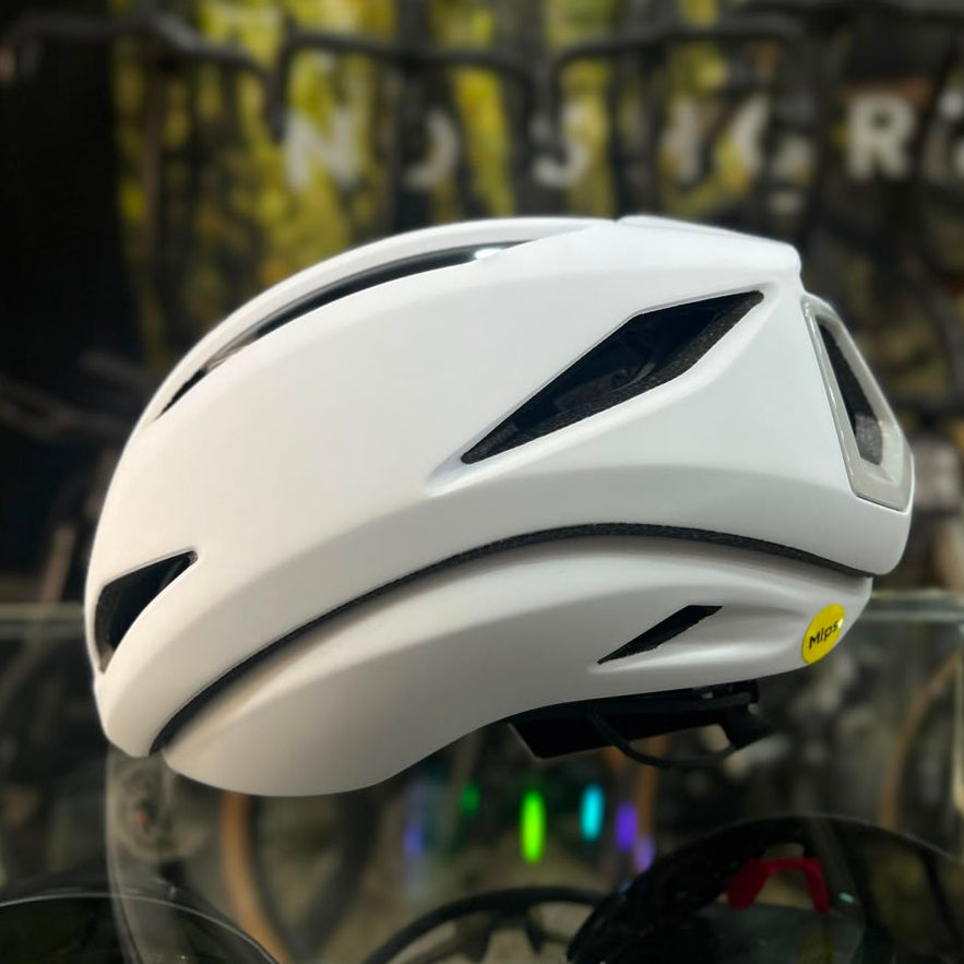Casco Giro Eclipse Pro Mips