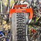 Llanta Maxxis Aggressor cara negra Tubeless Ready 27.5 x 2.30